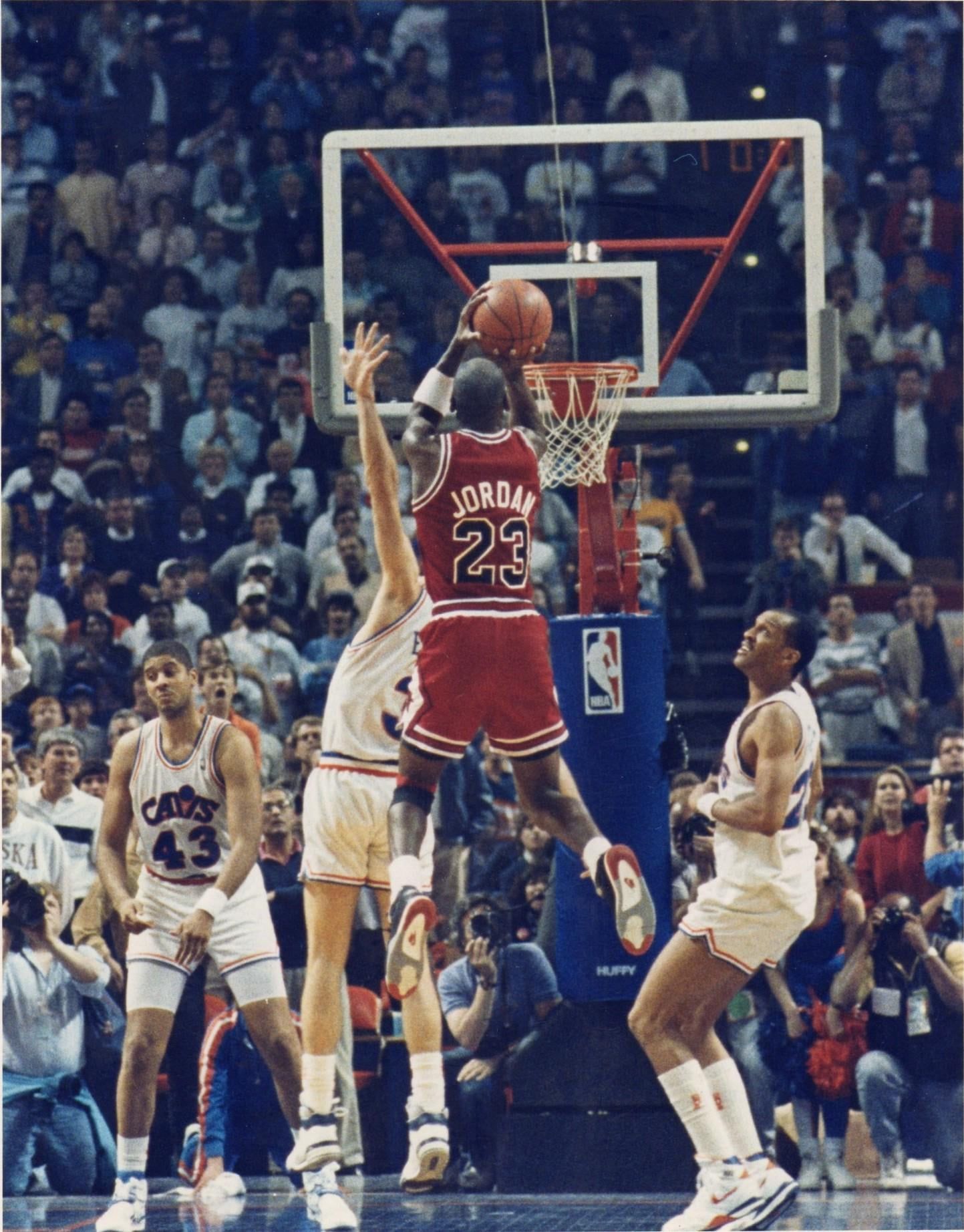 1443x1844 Wallpaper Michael Jordan Shot Paintin' Manning