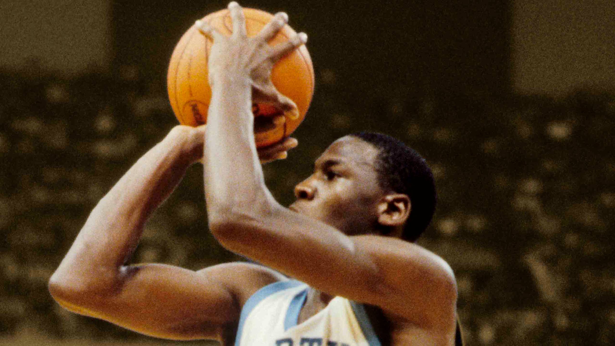 2560x1440 Michael Jordan Foresaw His 1982 Title Winning Shot For UNC