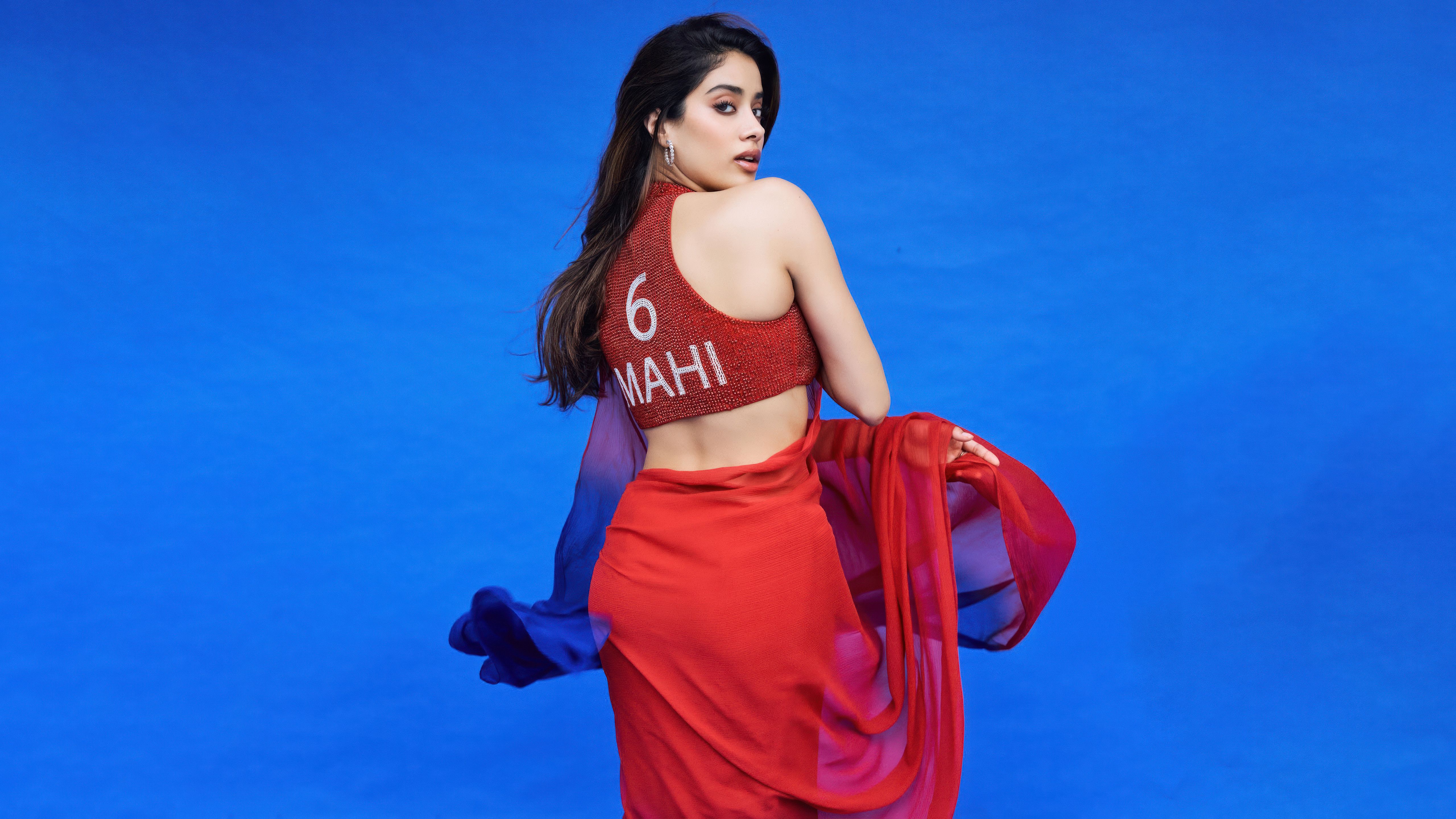 5120x2880 Janhvi Kapoor Wallpaper and Background