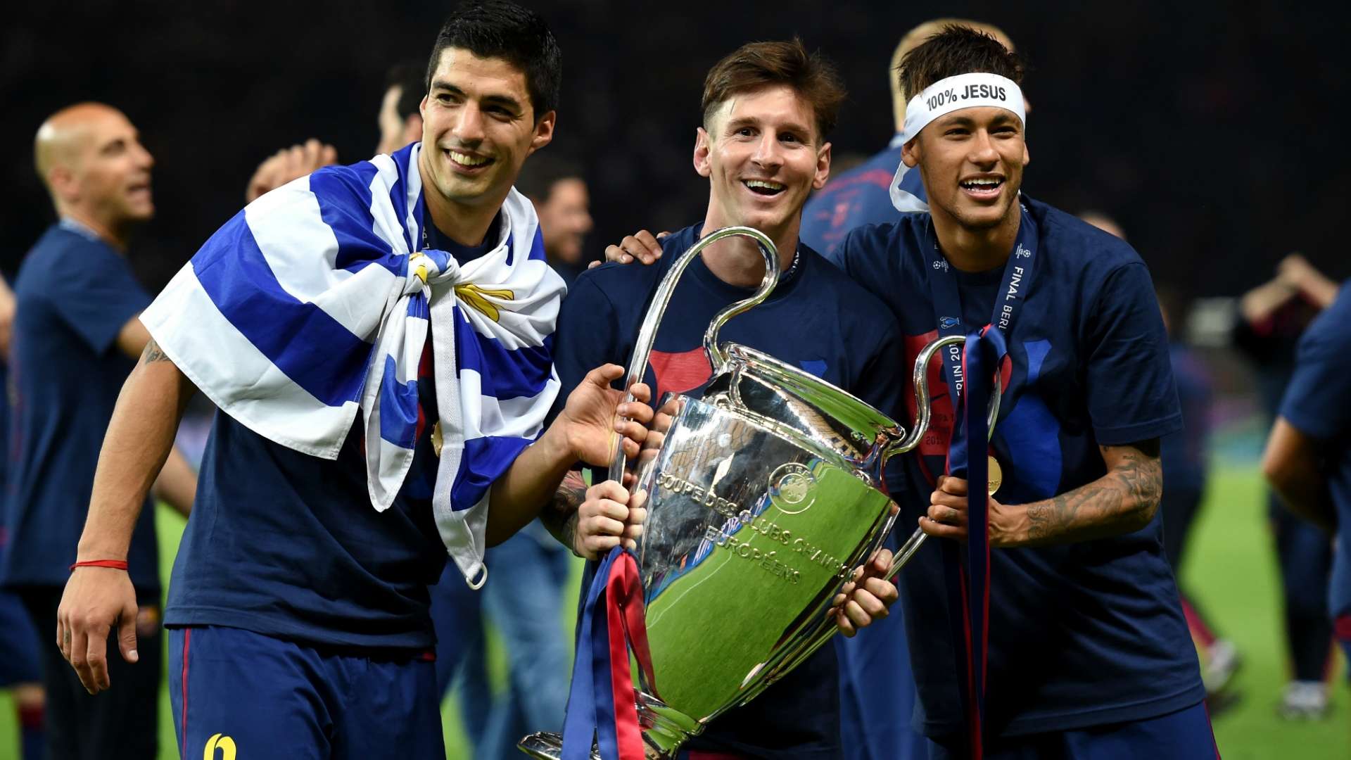 1920x1080 Neymar's friends told him to stay at Barcelona or join Man City go to PSG, explains Luis Suarez. Goal.com English Oman