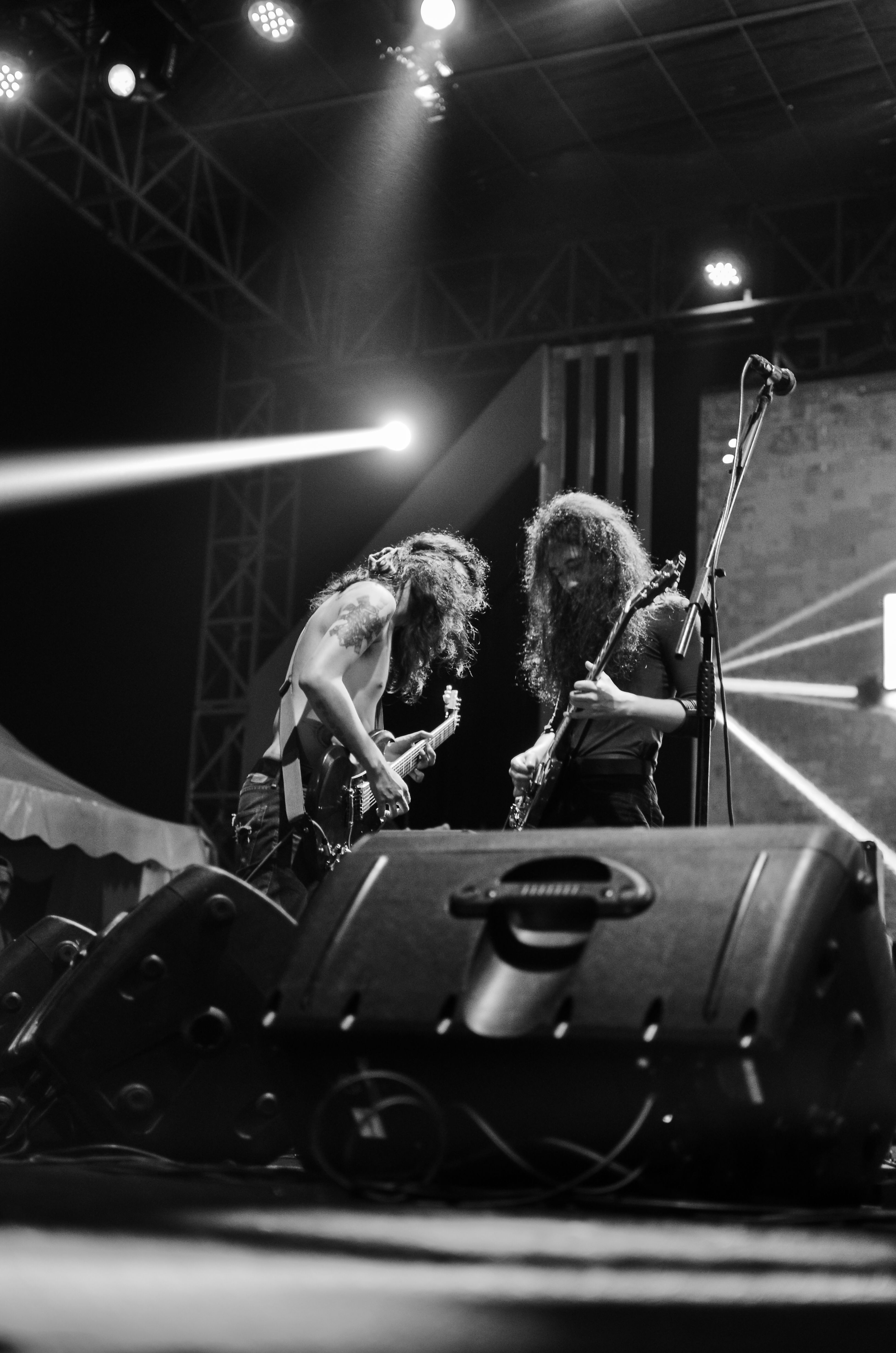 3264x4928 ide Kelompok penerbang roket!. penerbangan, roket, pertunjukan musik