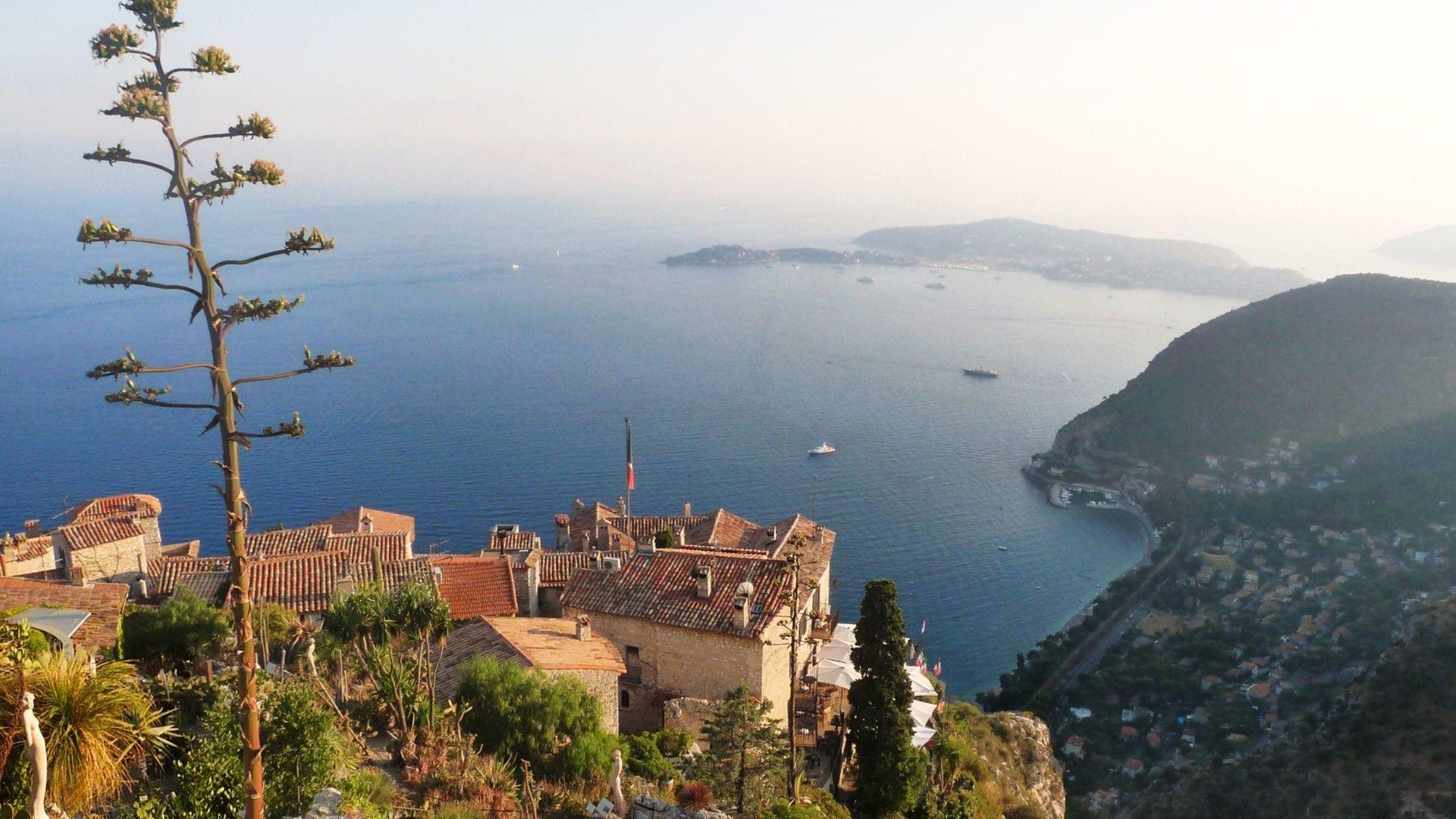 1920x1080 Mediterranean mountain seaside town wallpaper. Seaside towns, Mountain town, Seaside