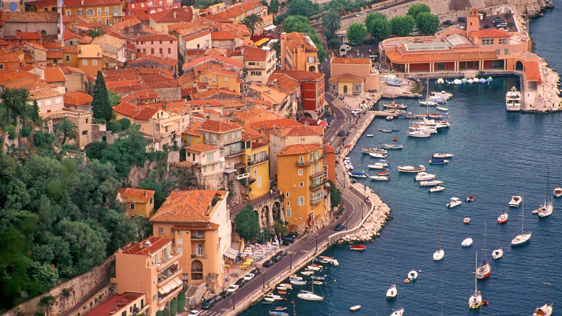 1920x1080 Download 1920x1080 Lovely Italian Seaside Town wallpaper