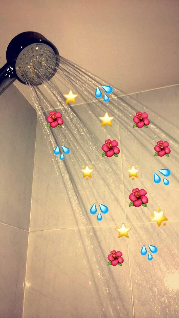 Aesthetic Shower Wallpaper