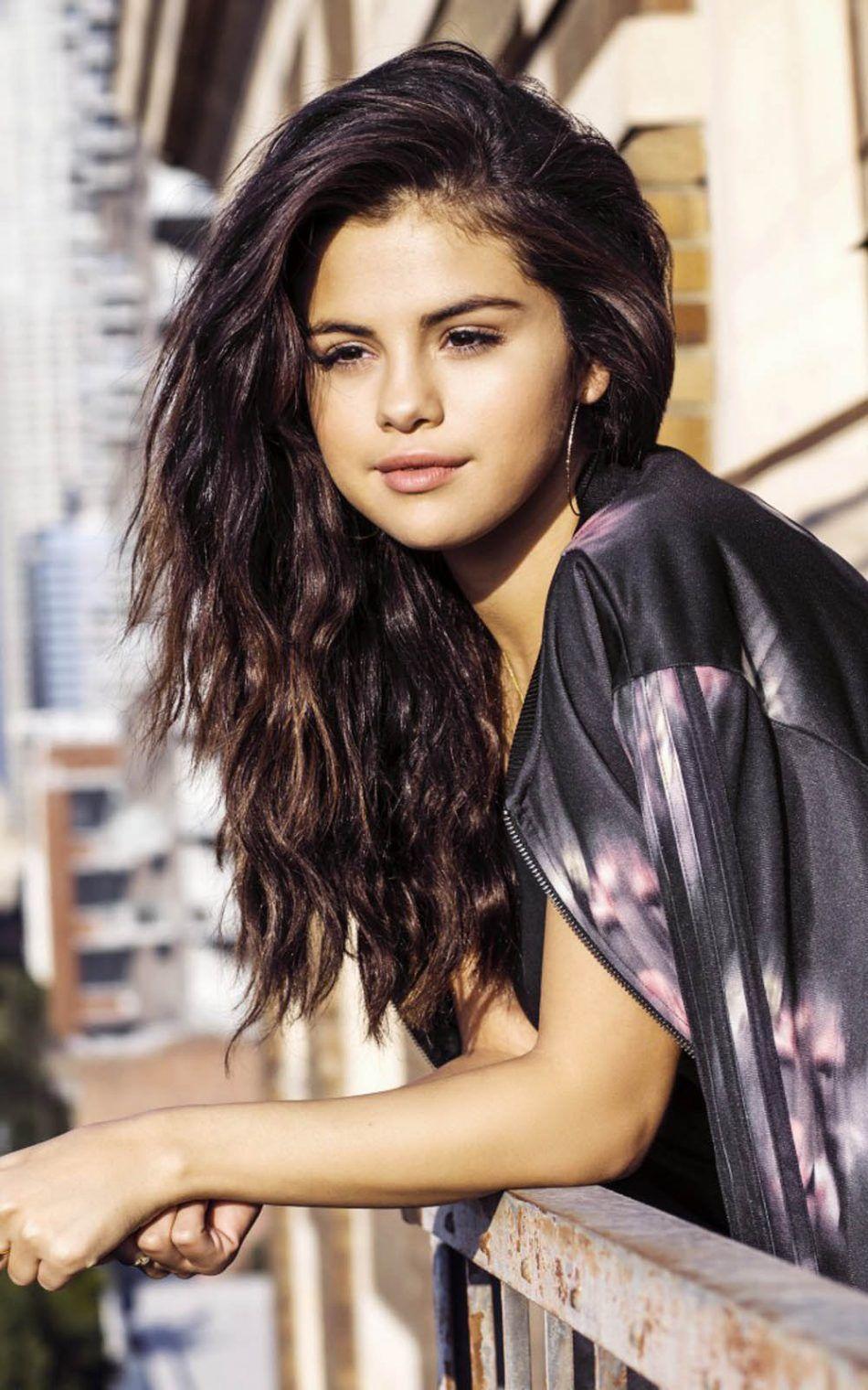 950x1520 Selena Gomez Photohoot 2017 Hình nền di động HD - Hình nền di động Selena Gomez HD - 950x1520 - Tải xuống hình nền HD