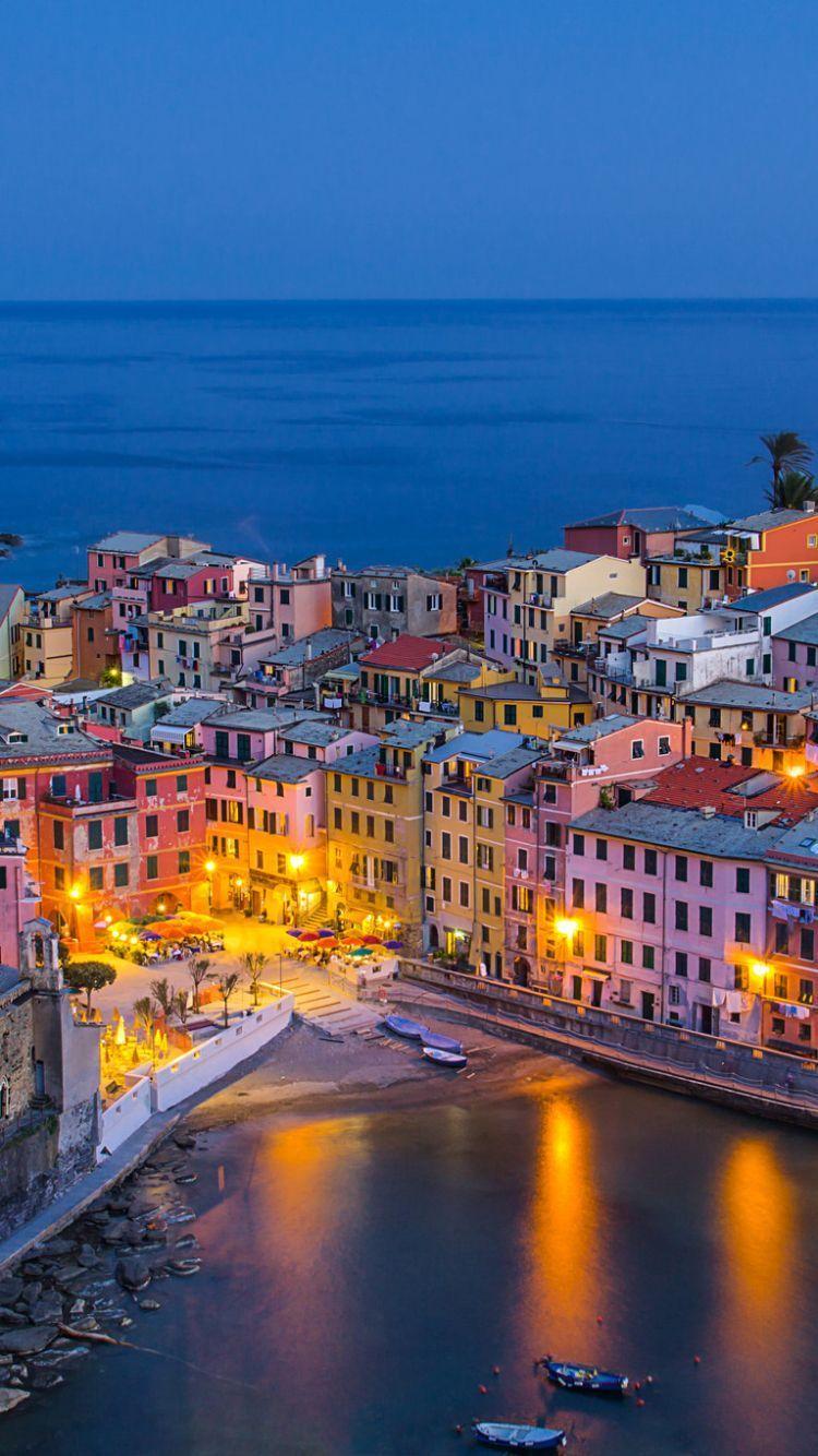 750x1334 Vernazza Cinque Terre Italy Wallpaper