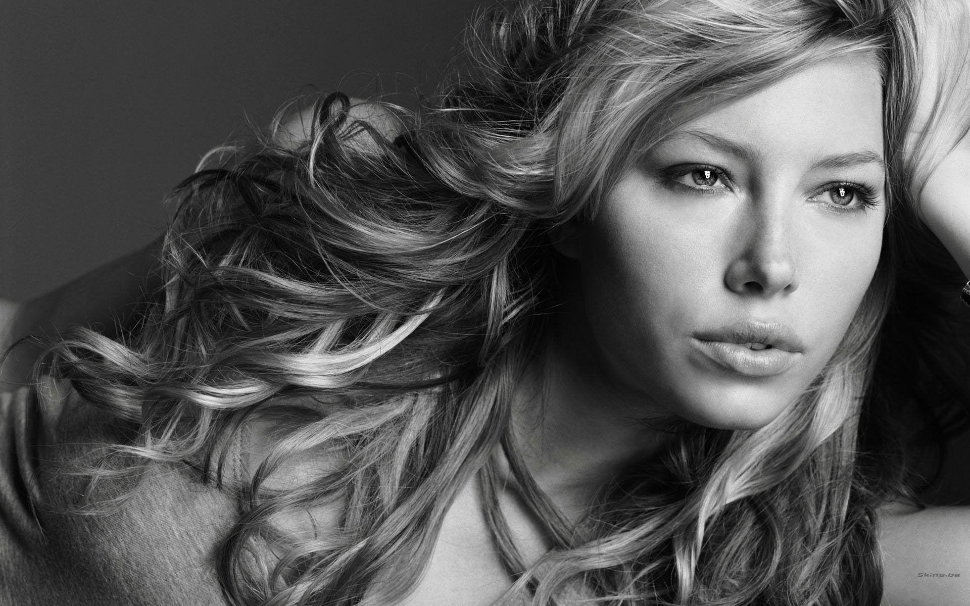 1920x1200 Jessica Biel Wallpaper