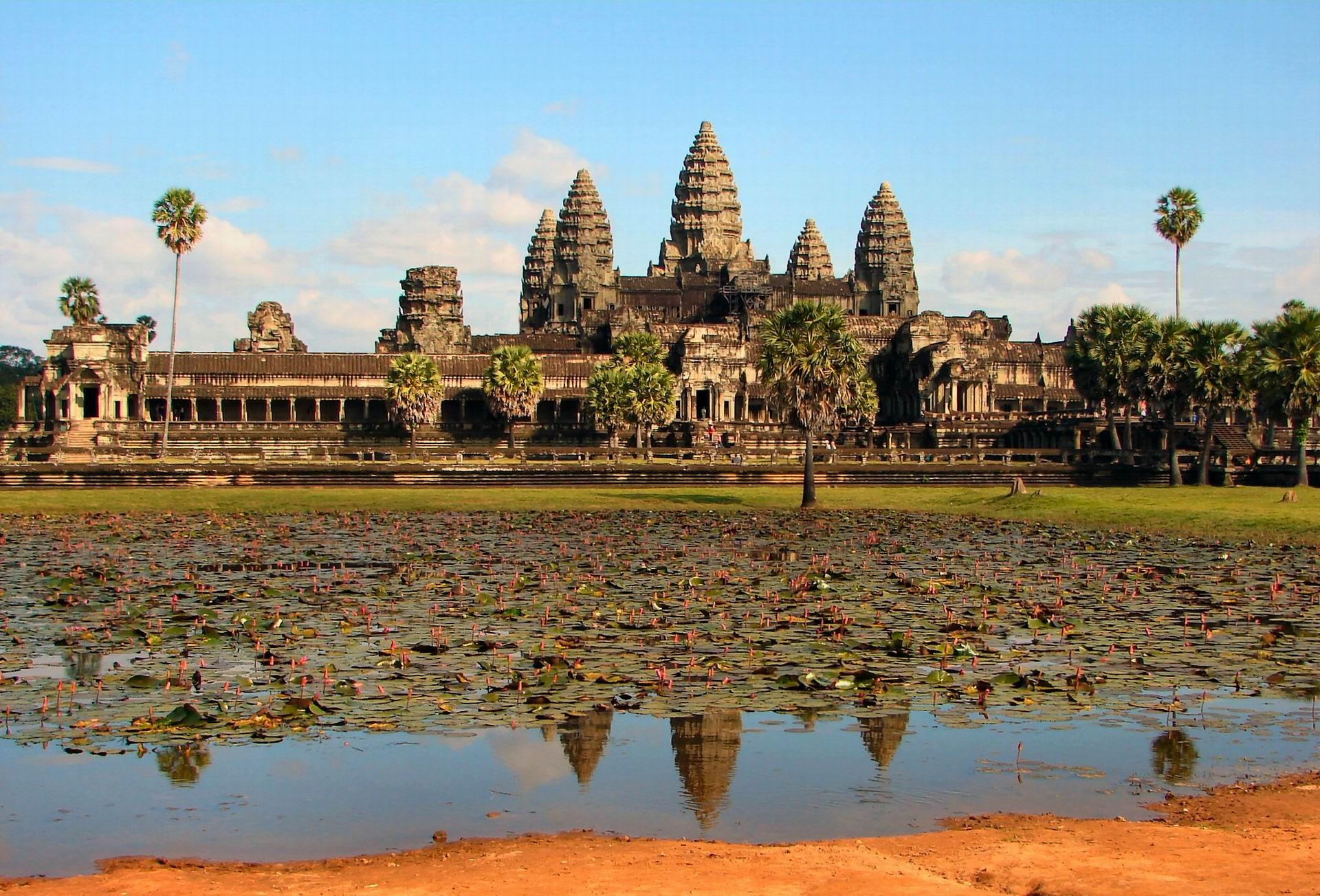 1920x1304 Angkor Wat HD Wallpaper