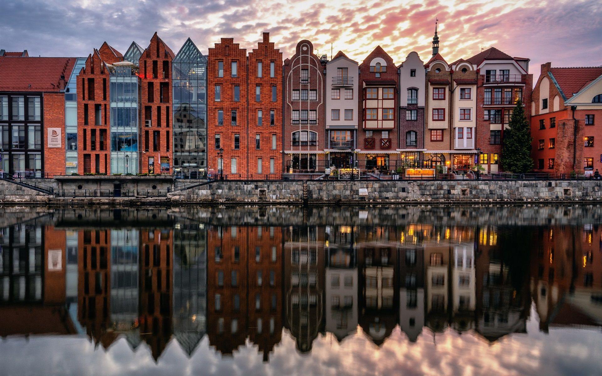 1920x1200 Wallpaper Gdansk, Poland, river, houses, water reflection 1920x1200 HD Picture, Image