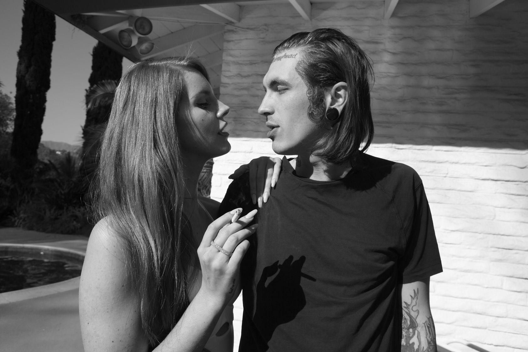 1685x1123 Born To Die Couple Del Rey