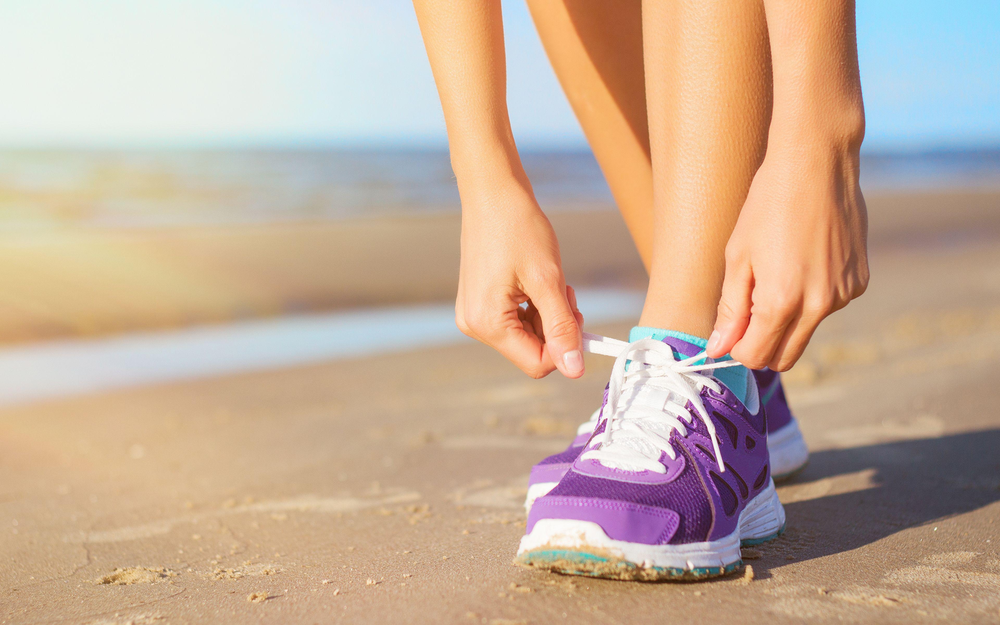 3840x2400 Photo sports shoes sportswear outdoor activity workout 3840x2400