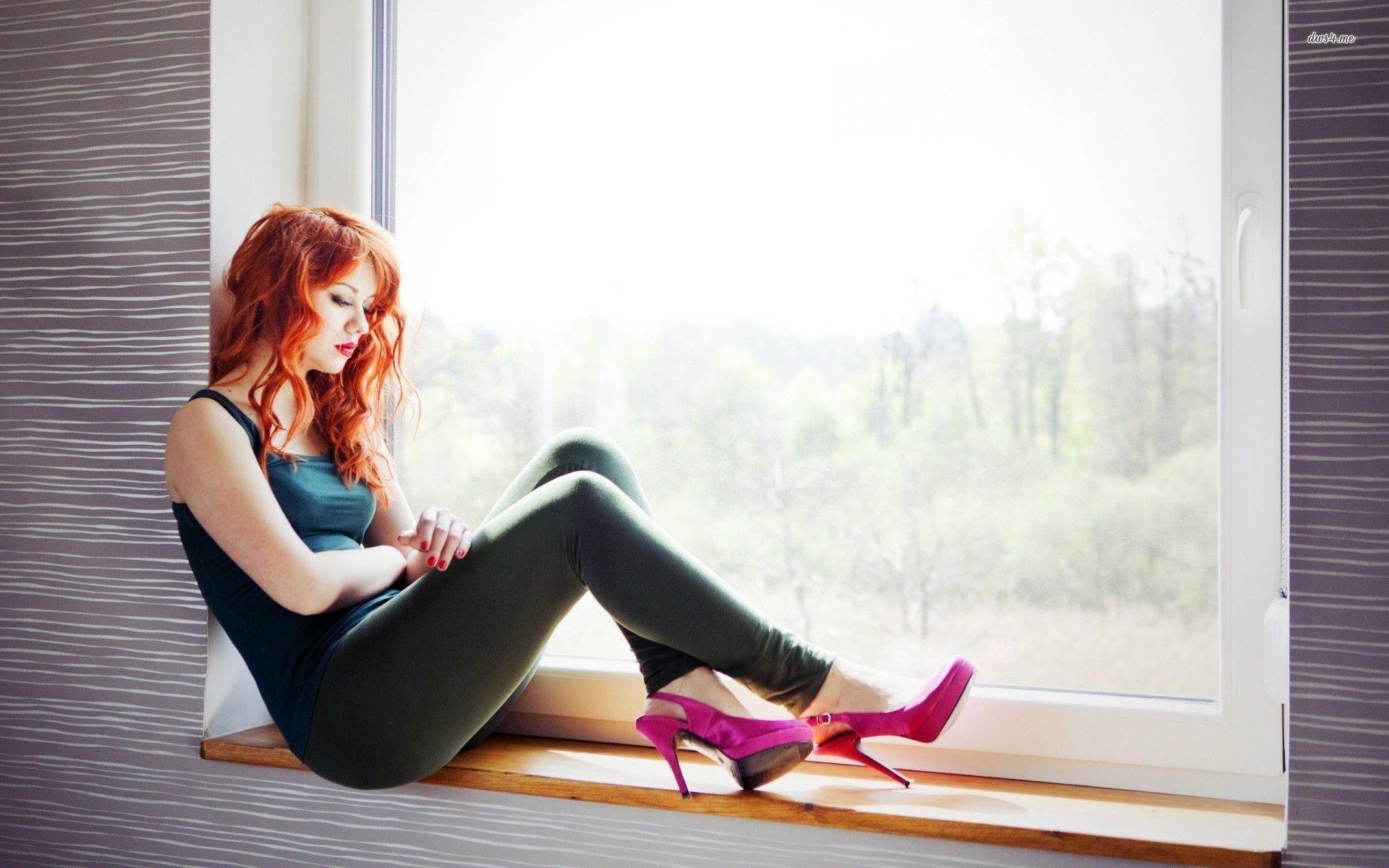 1920x1200 HDQ Beautiful Sad Girl Image & Wallpaper (Gallery Image: 43)