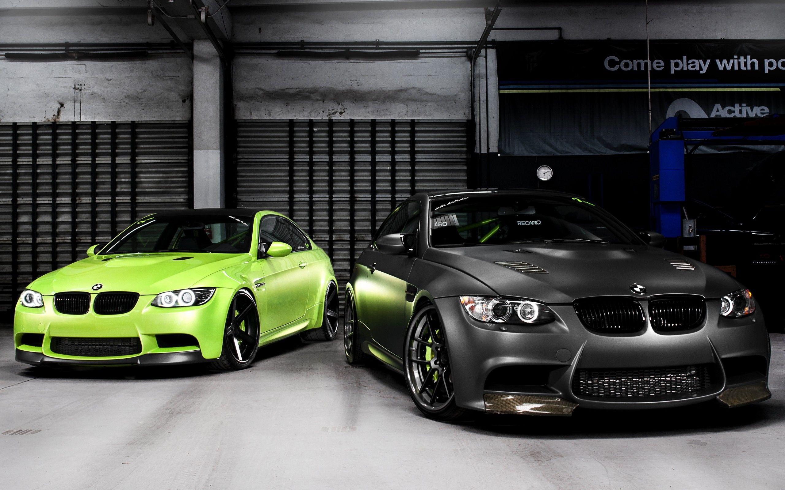 2560x1600 Download the Black and Green BMW Wallpaper, Black and Green BMW