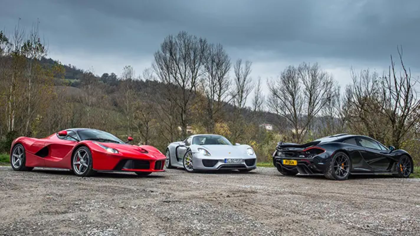 1424x800 The Holy Trinity: The Epic Rivalry of Ferrari, Porsche, and McLaren Hypercars