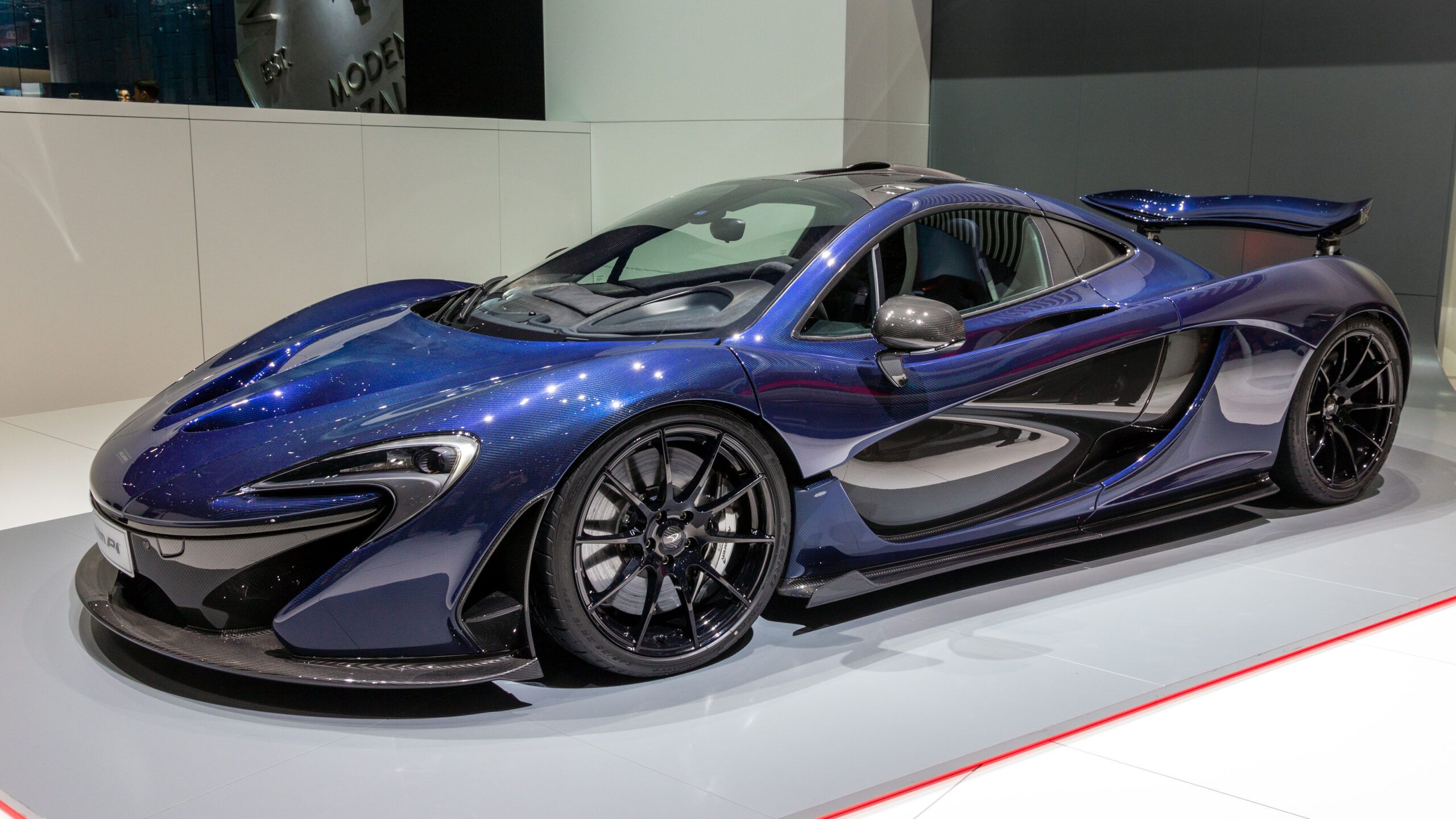 2560x1440 The Holy Trinity of Hypercars