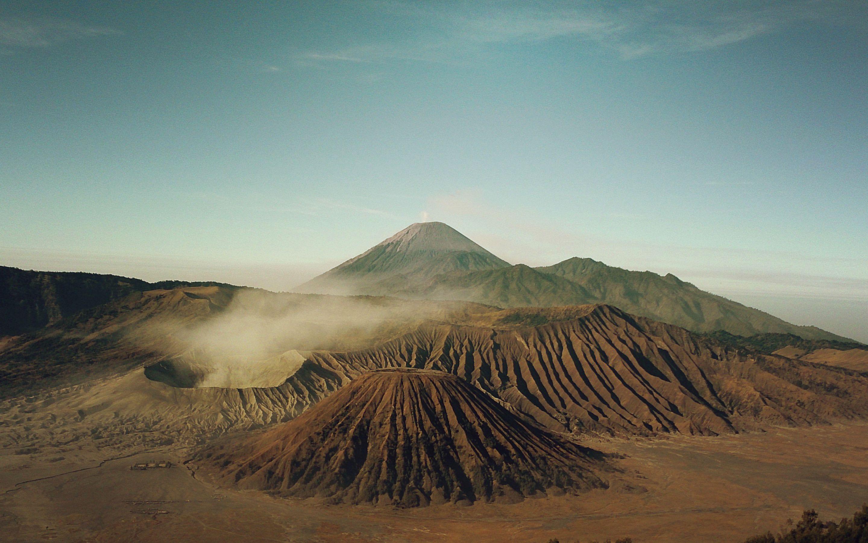 2880x1800 Download Wallpaper Bromo, Volcano, Mount Bromo, Java Island, Indonesia, Bromo Tengger Semeru National Park For Desktop With Resolution 2880x1800. High Quality HD Picture Wallpaper