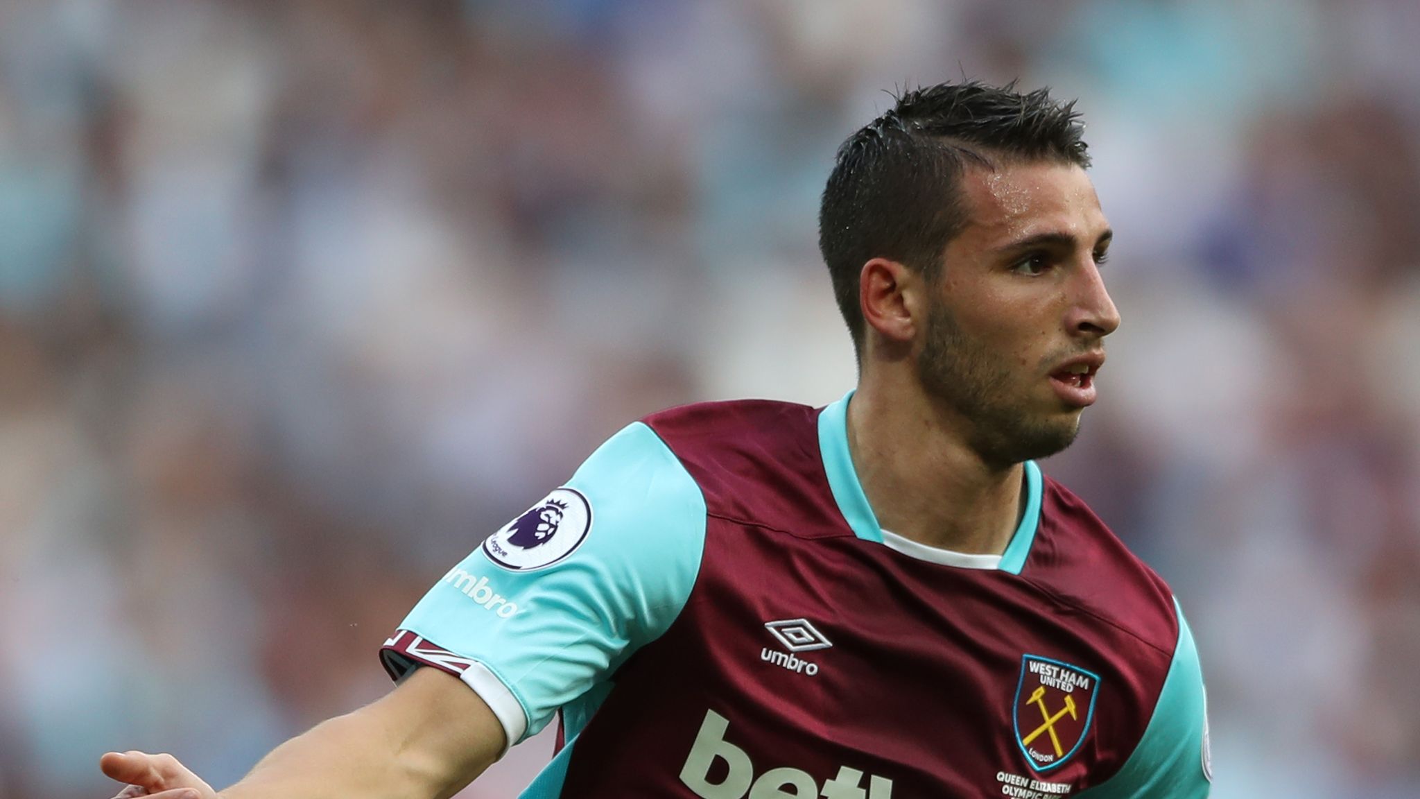 2048x1152 Jonathan Calleri: Carlos Tevez told me to stay at West Ham