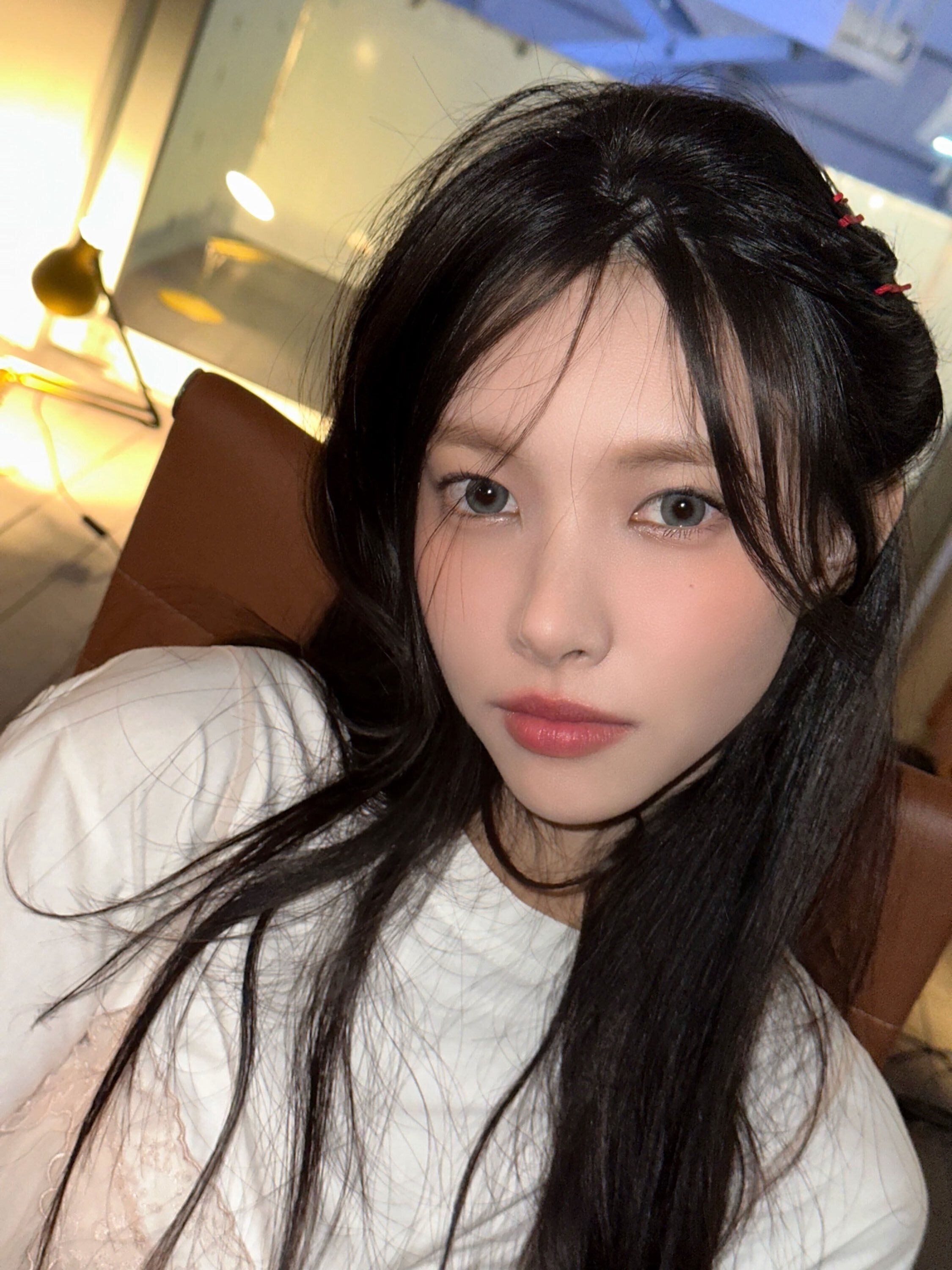 2250x3000 Yunah