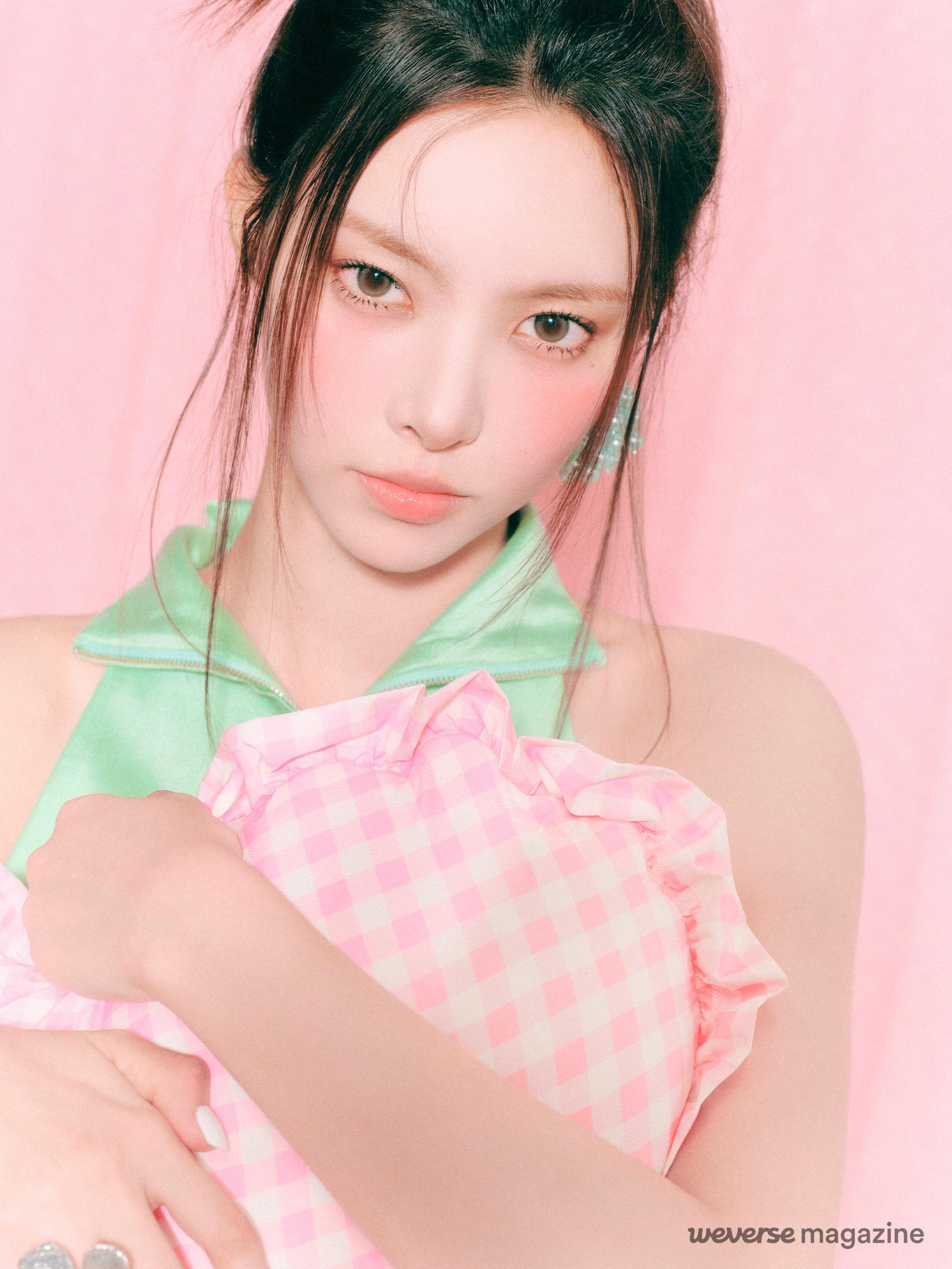 2000x2665 ILLIT Yunah Magazine (June 2025 Issue Pictorial)