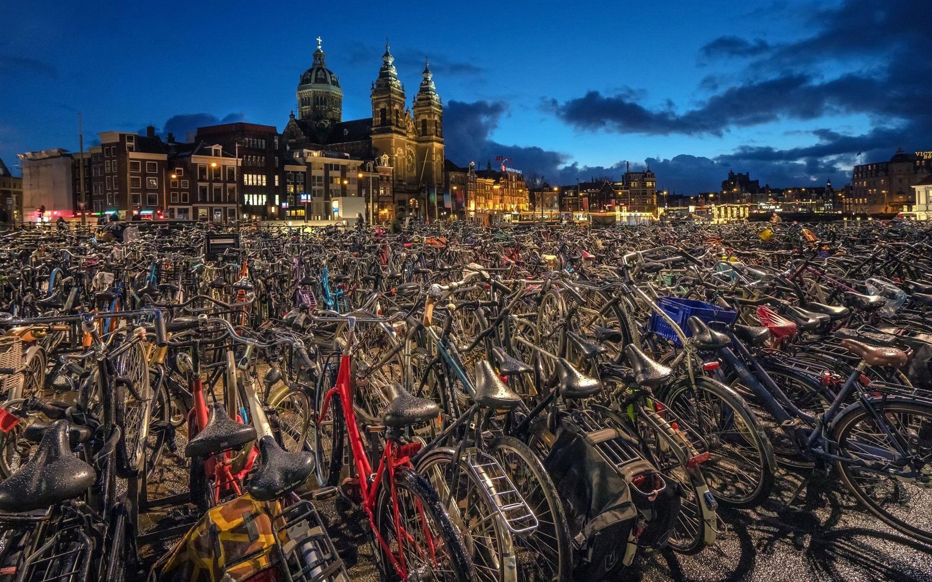 1920x1200 Wallpaper Amsterdam, Netherlands, many bikes, city, night 1920x1200 HD Picture, Image