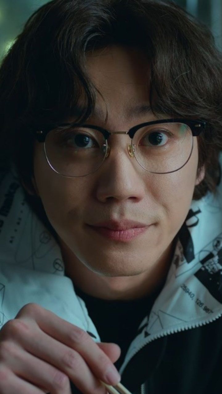 720x1280 Weak Class Hero 2' To 'Brave Citizen': All K Dramas Of Lee Jun Young In Villainous Roles