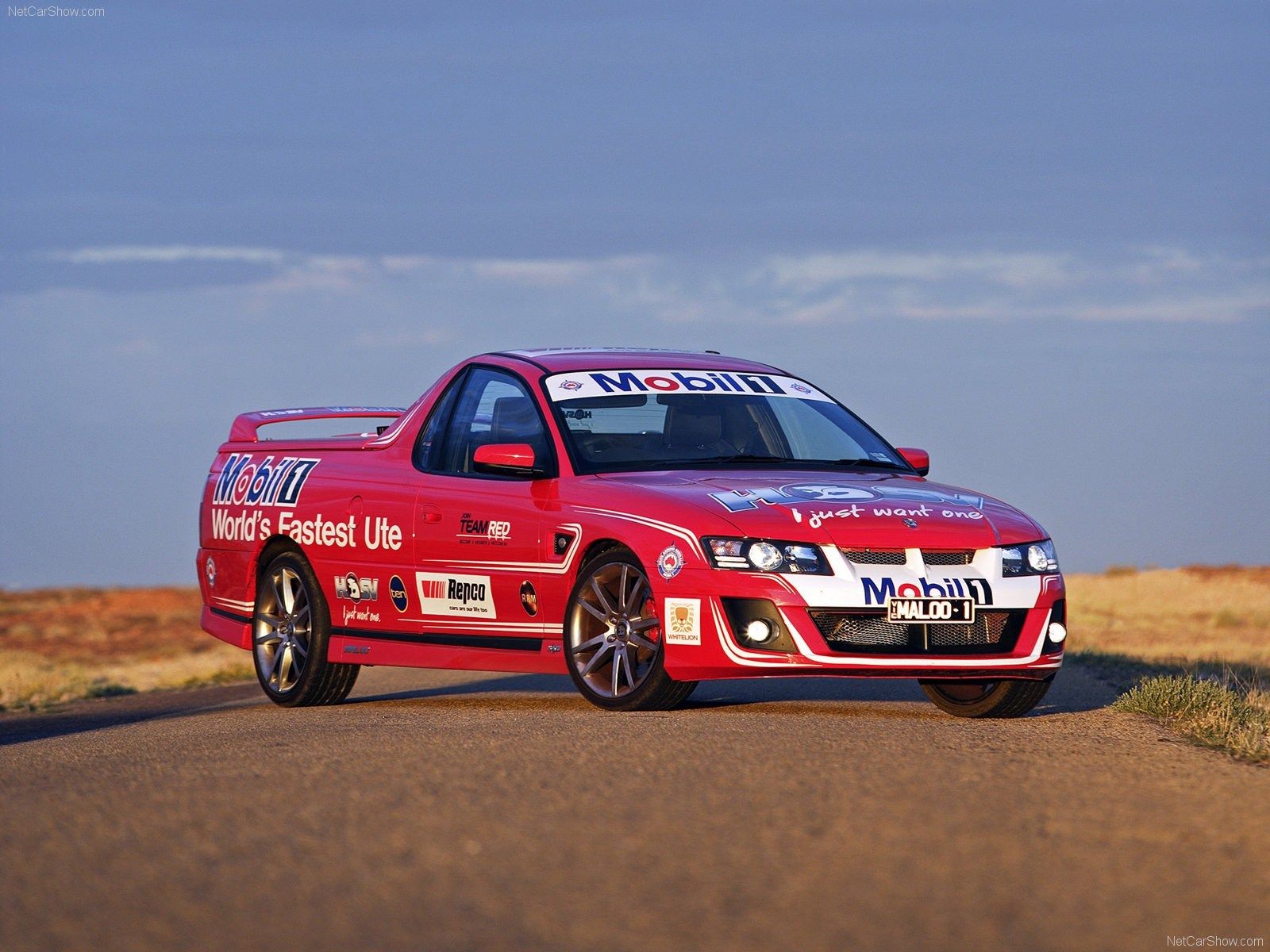 1600x1200 HSV Z Series Maloo