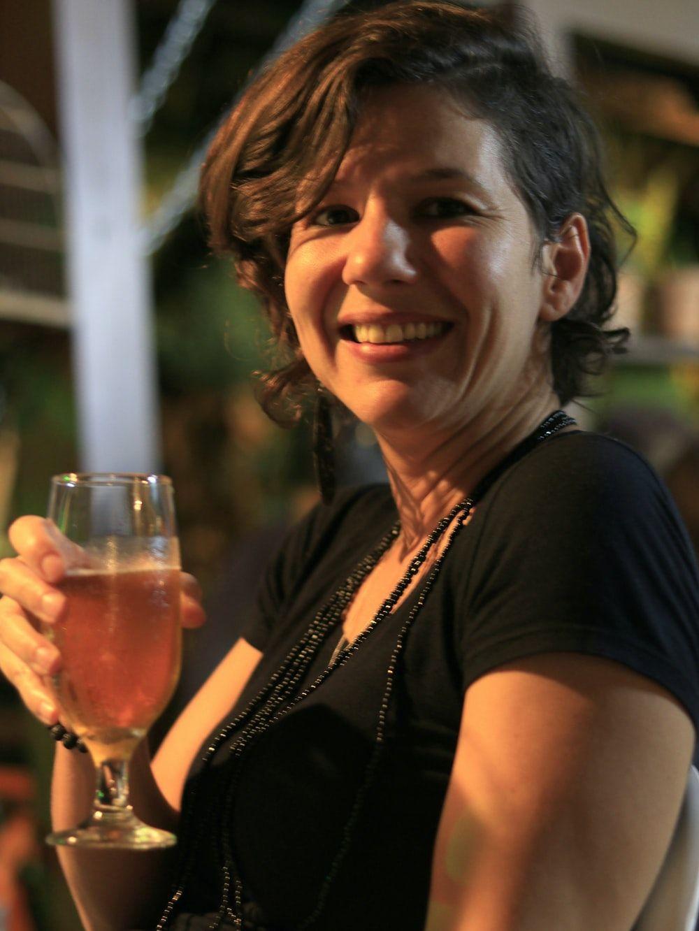 1000x1332 Girls Drinking Beer Picture. Download Free Image