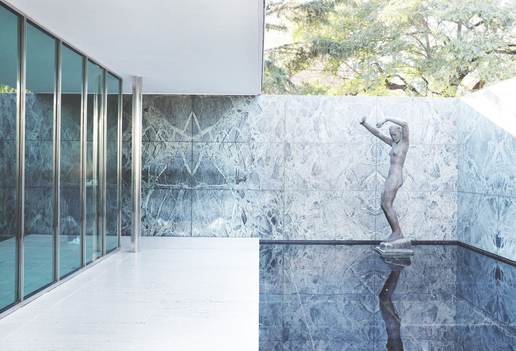 2000x1361 Less is More: Mies van der Rohe, a Pioneer of the Modern Movement