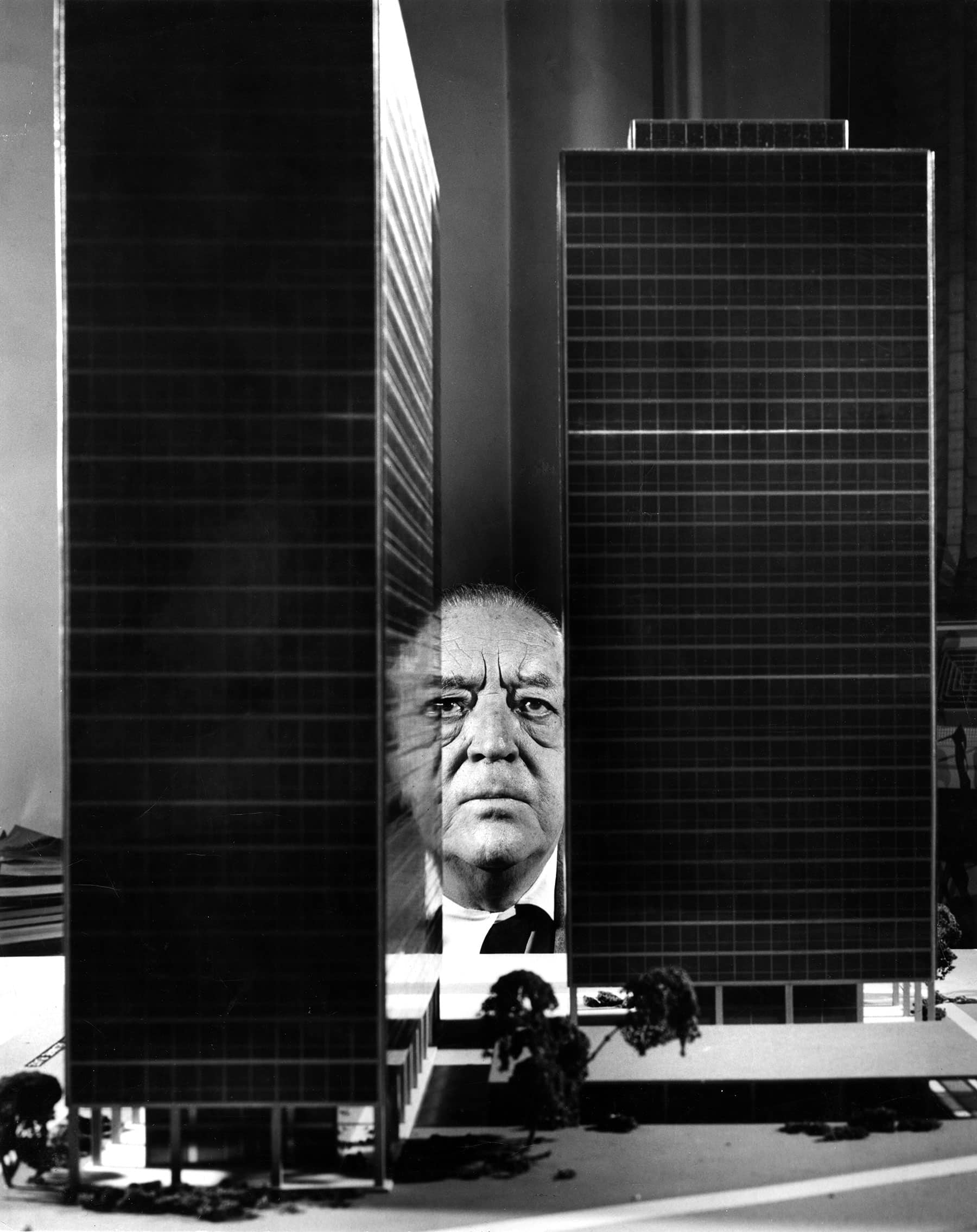 1800x2271 How Chicago, Mies van der Rohe's Adopted Home, Remembers the Architect