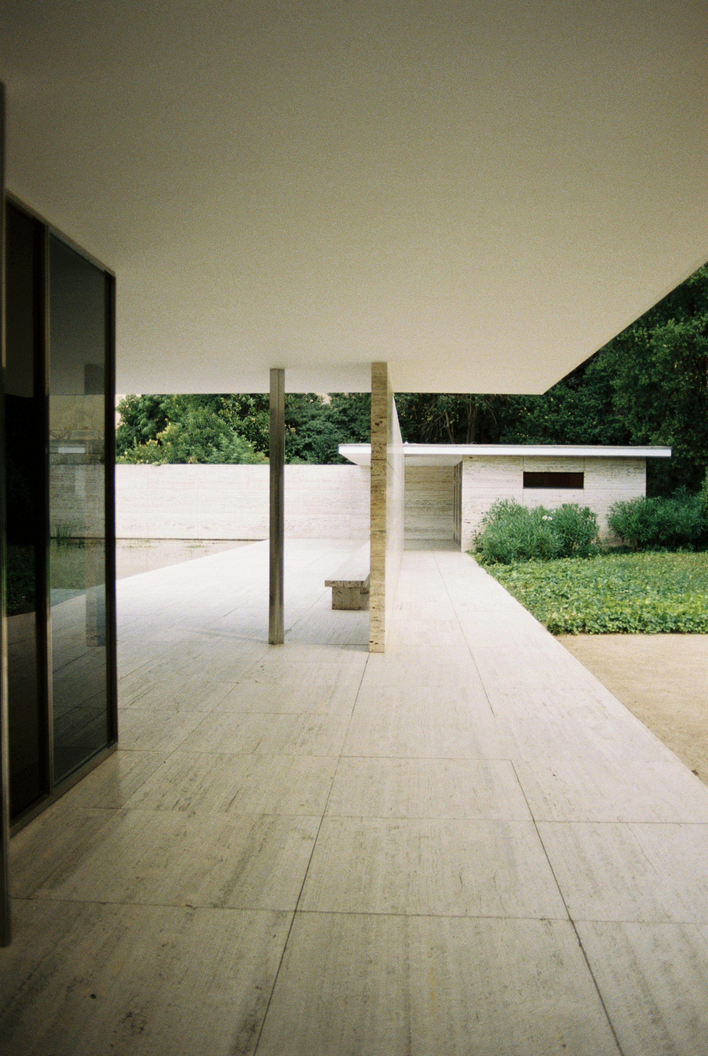3000x4472 Mies Van Der Rohe Picture. Download Free Image