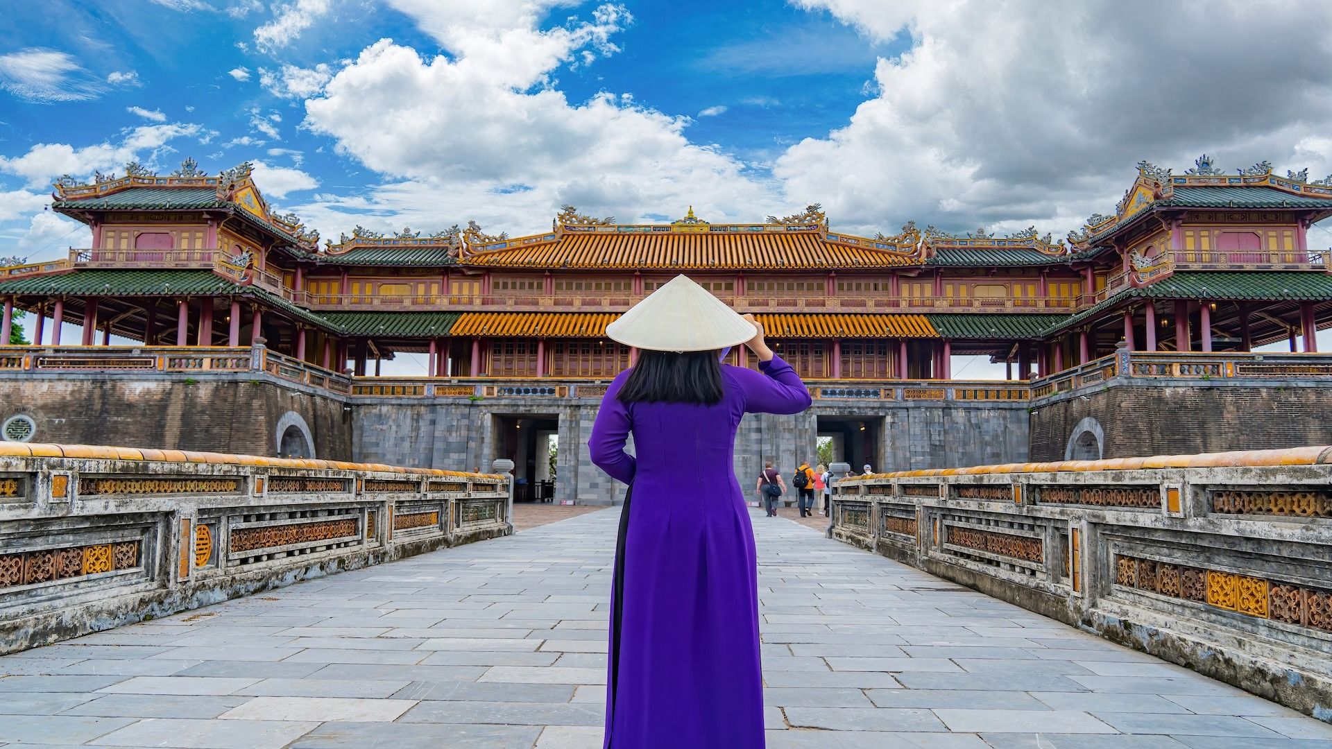 1920x1080 Hue's Pedestrian Street: A Guide to Nearby Accommodations Agoda: See The World For Less