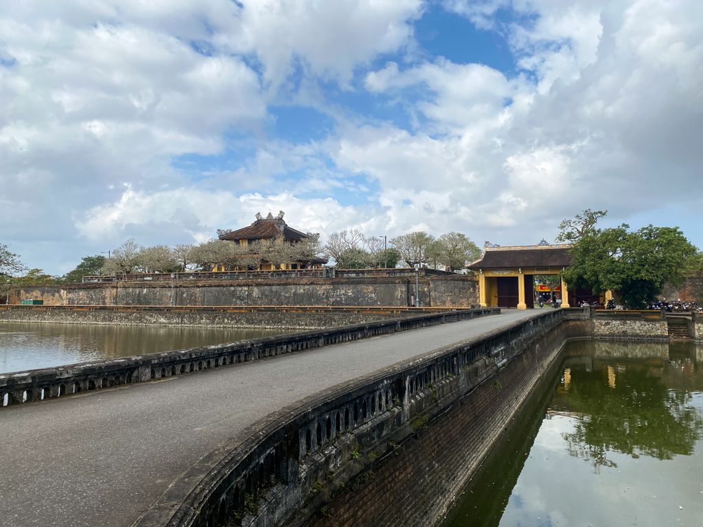 1024x768 The Imperial City of Huế and Beyond TA, CHEERS!