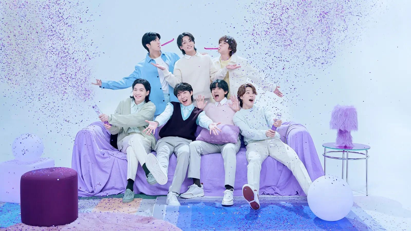 1600x900 BTS Family Photo, over the years have shown the evolution of Bangtan Boys​