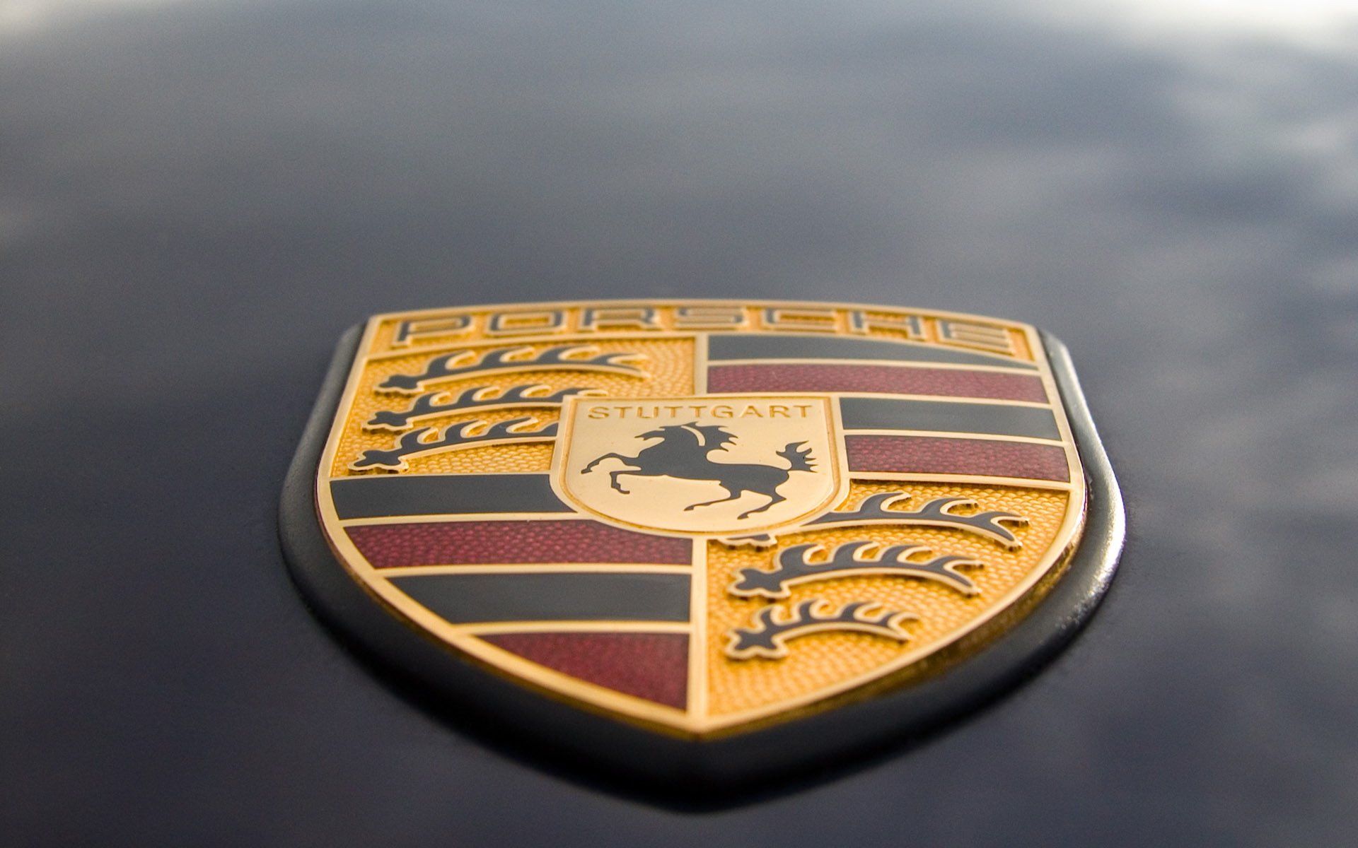 1920x1200 Porsche HD Wallpaper: Iconic Luxury Vehicle Emblemx1200