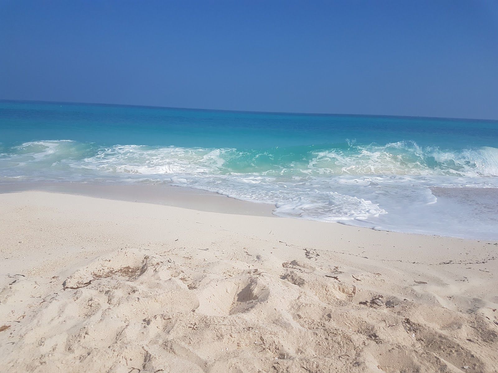 1600x1200 Golden Beach