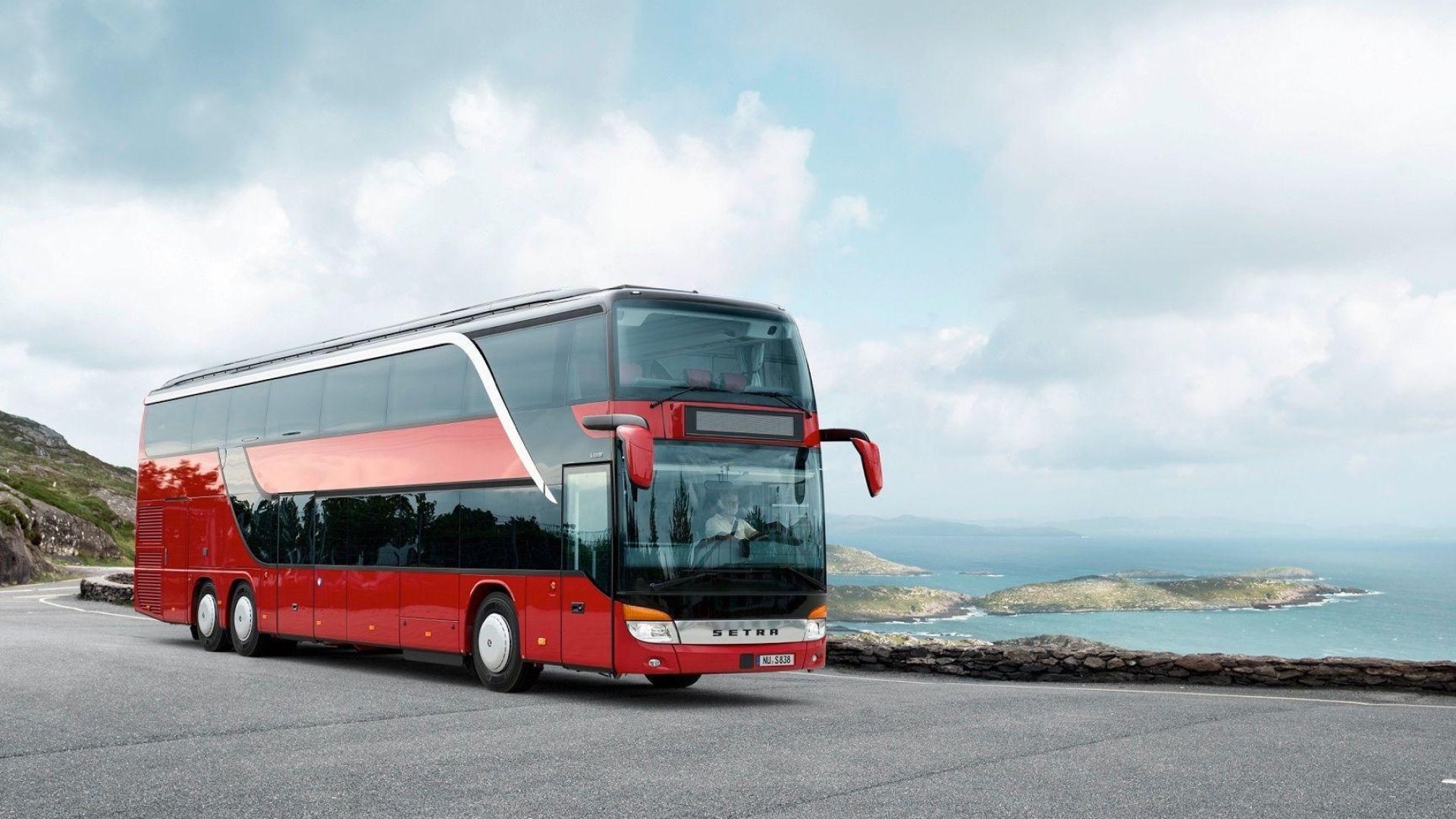 1920x1080 Bus Wallpaper