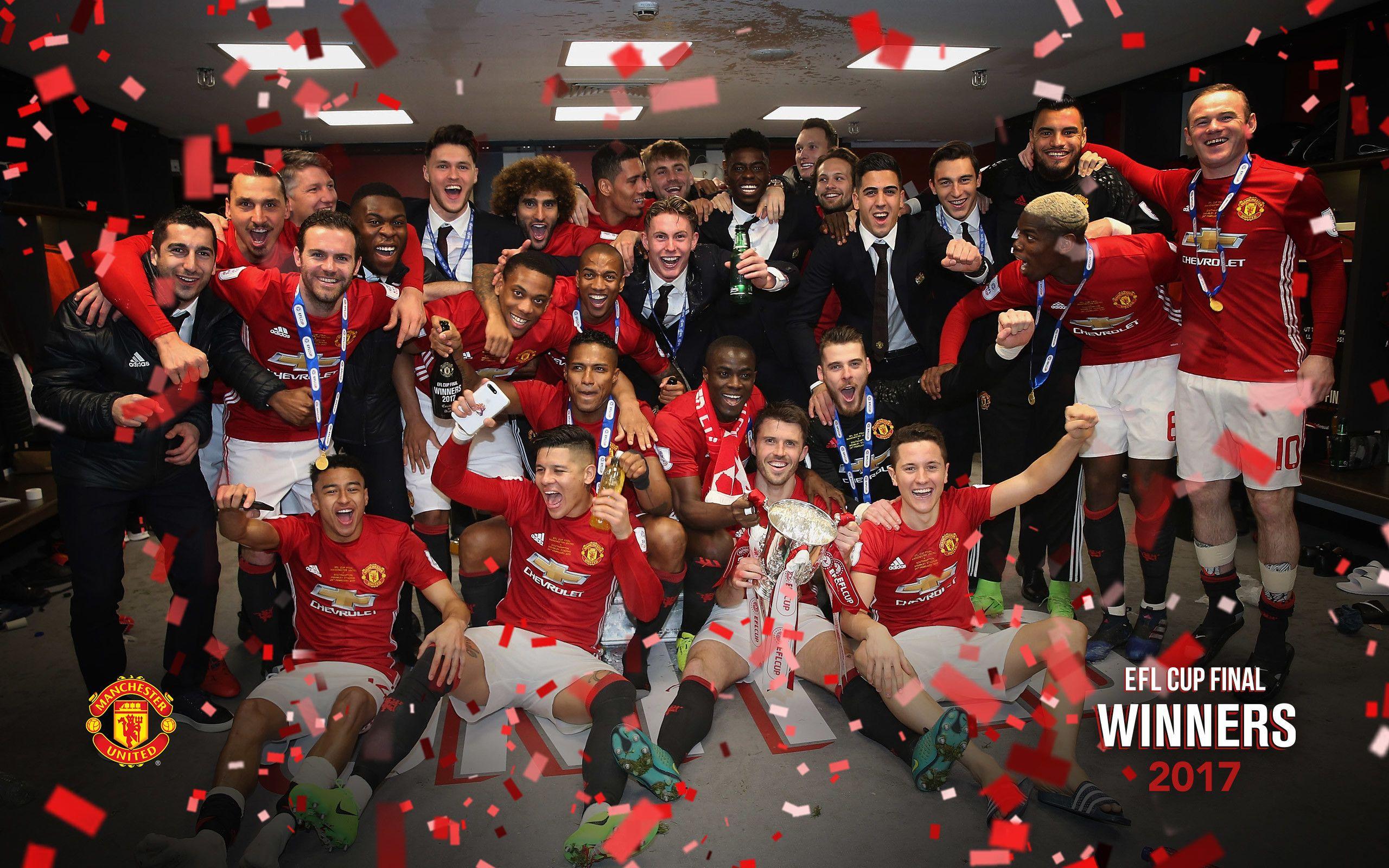 2560x1600 Man United Wallpaper