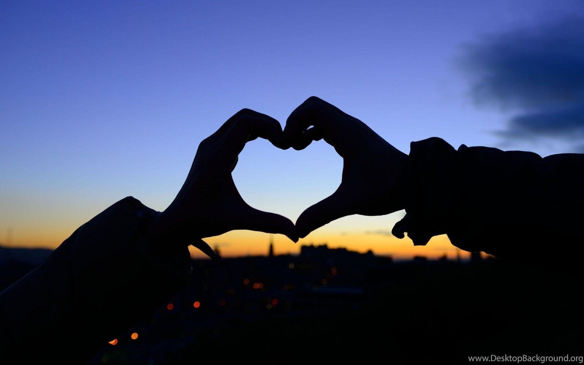 1920x1200 Finger Heart Cute Love Couple Wallpaper Free Download Desktop Background