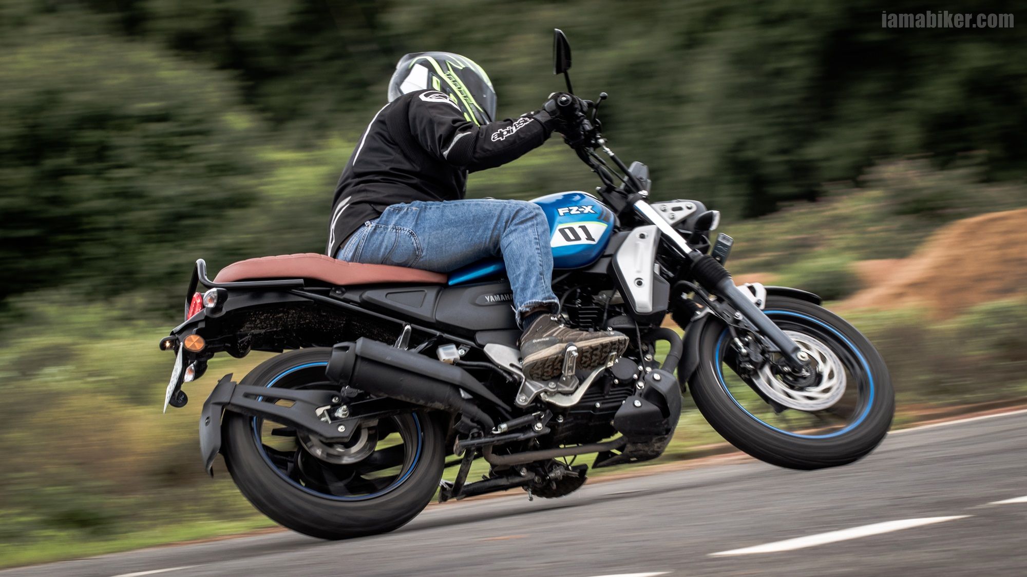 2000x1125 Yamaha FZ X Wallpaper