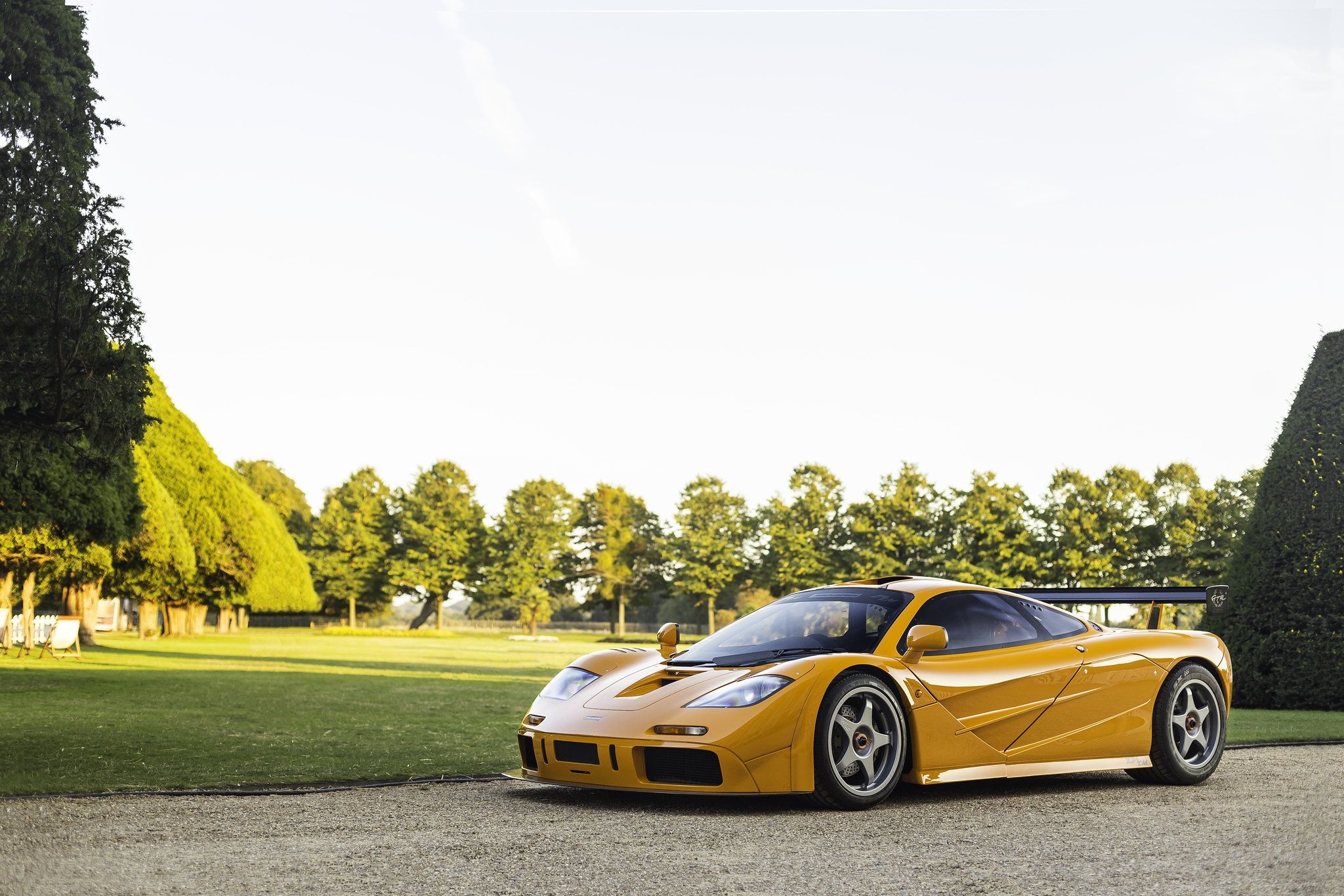 2048x1365 McLaren F1 LM Supercar