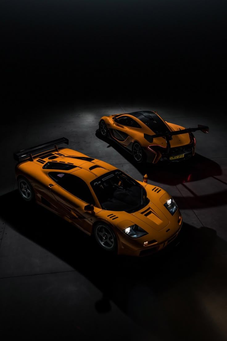 736x1104 McLaren F1 LM & P1 LM