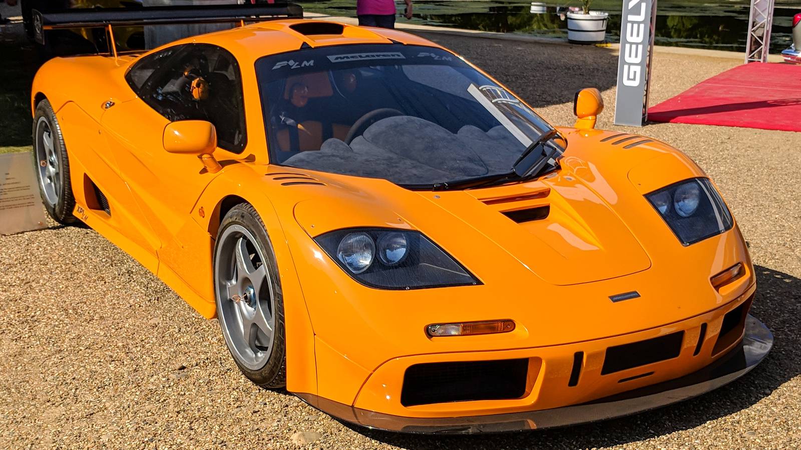 1600x900 Here's What Separates The McLaren F1 LM From The Standard Supercar