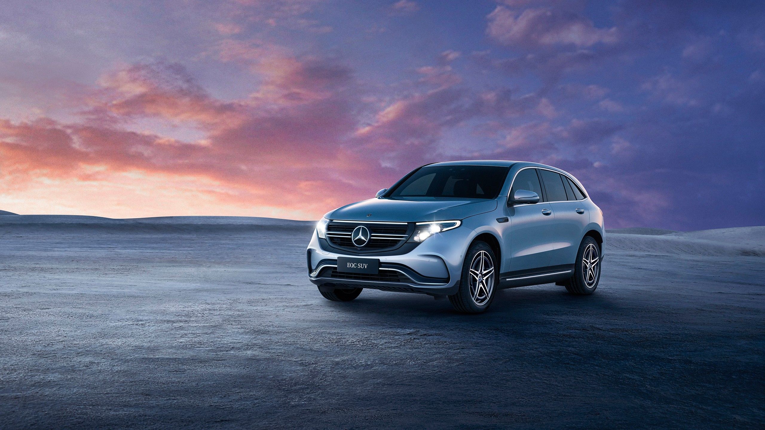 2560x1440 Mercedes Benz EQC Wallpaper