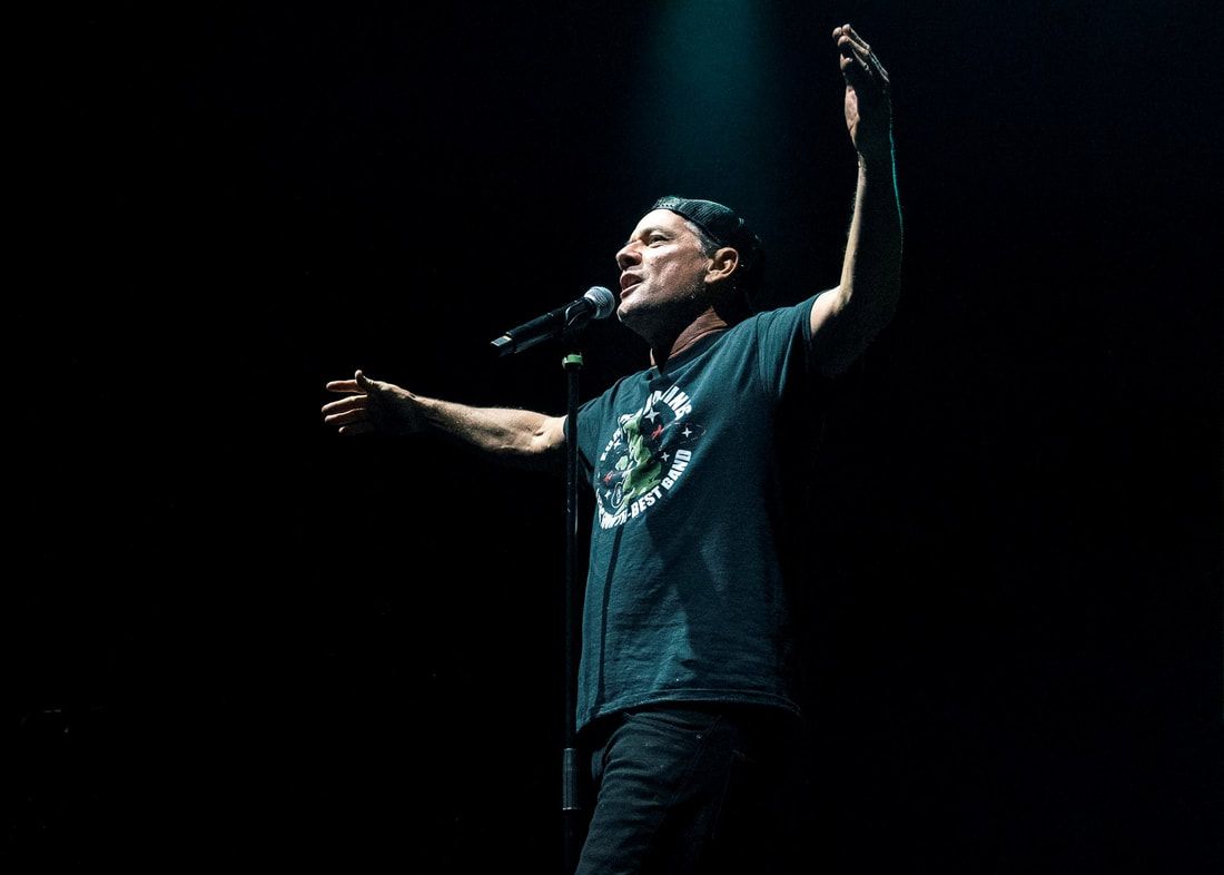 1100x786 Ugly Kid Joe Whitfield Crane eonmusic Interview October 2022