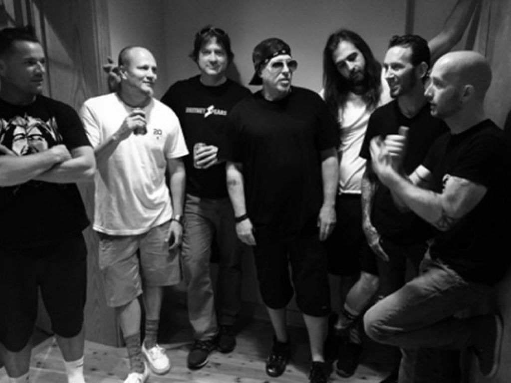 1024x768 Ugly Kid Joe