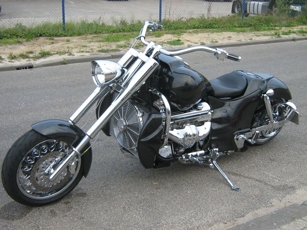 1024x768 Boss Hoss