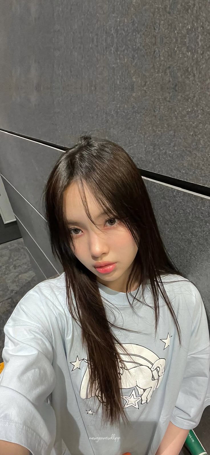 736x1592 HYEIN WALLPAPER