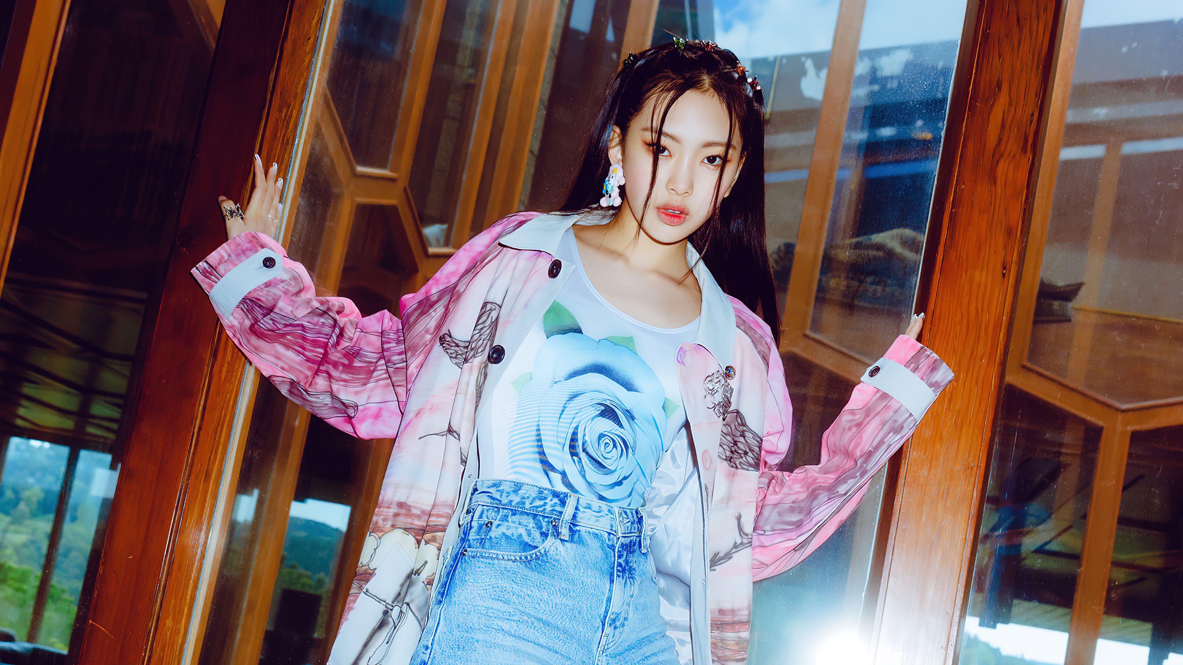 3840x2160 Hyein NewJeans 4K Wallpaper HD PC g