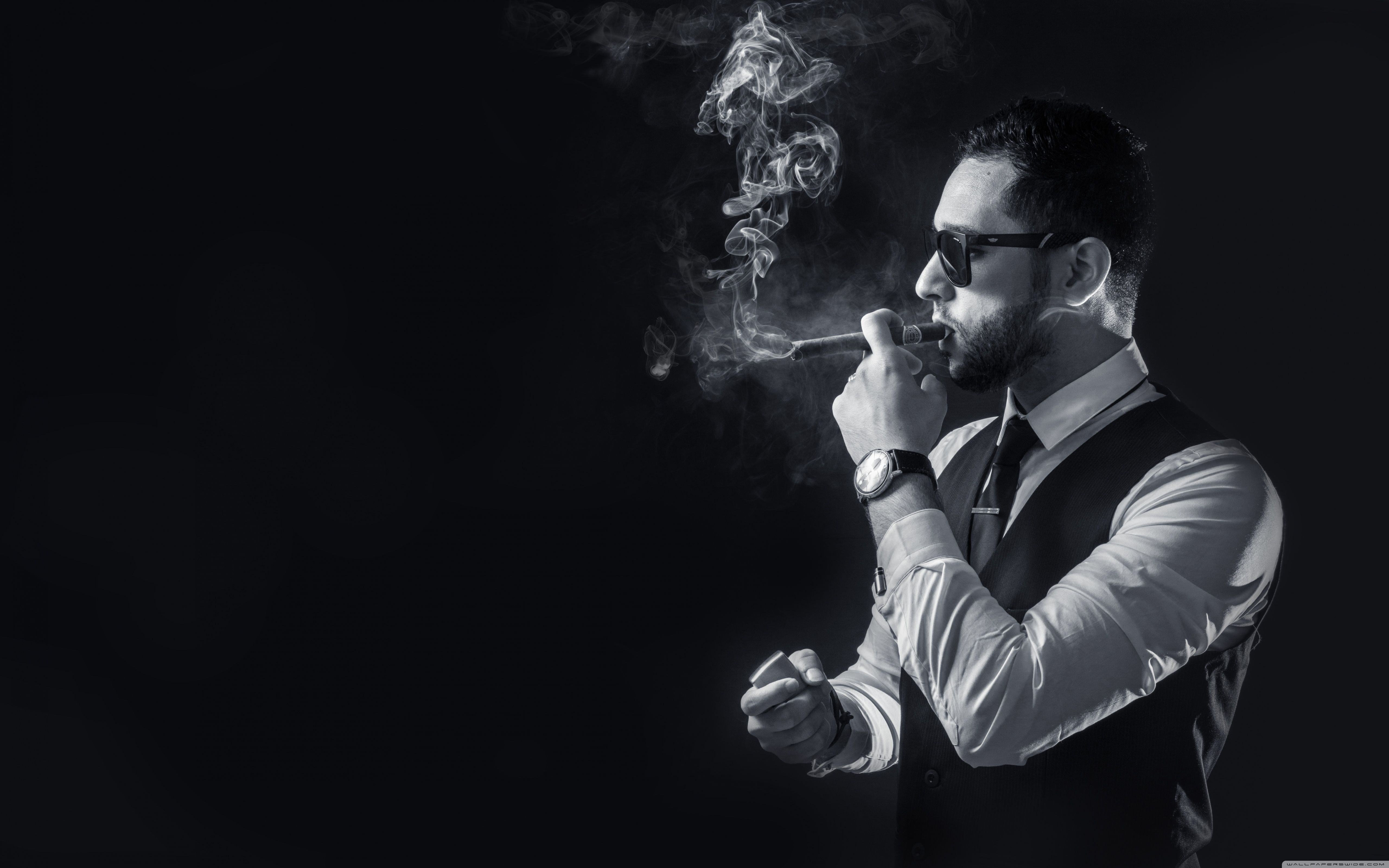 5120x3200 Free photo: Man in smoke, Hidden, Male