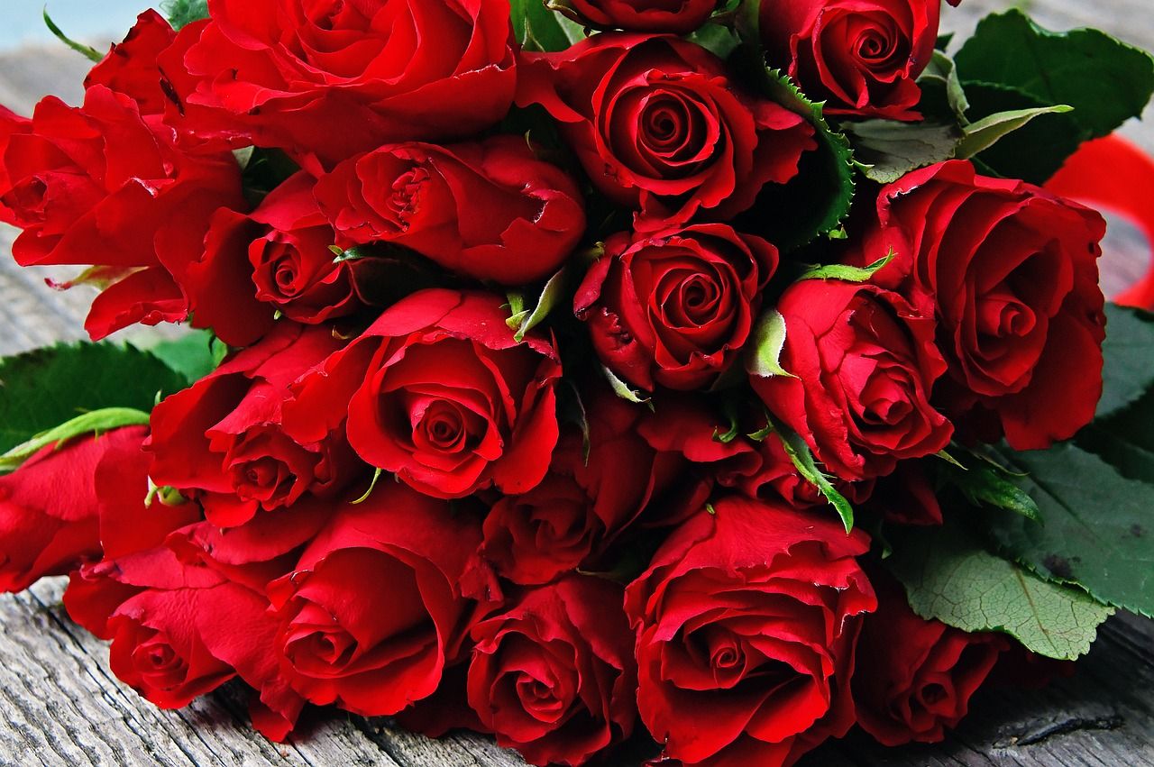 1280x851 Red Rose Bouquet